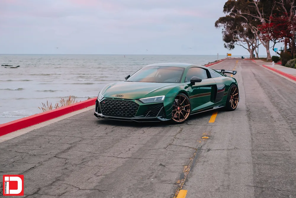 Klassen iD M07R on Audi R8 Type 4S.1