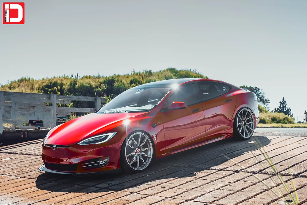 Klassen iD M07R on Tesla Model S Original (2012-2016), photo 4