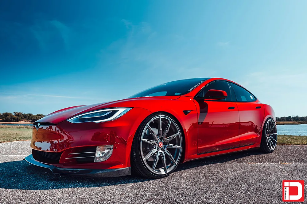Klassen iD M07R on Tesla Model S Original (2012-2016), photo 3