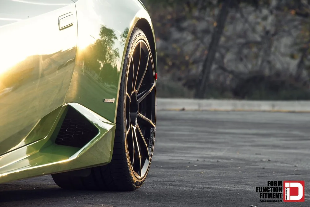 Klassen iD M10R on Lamborghini Huracan (2014), photo 2