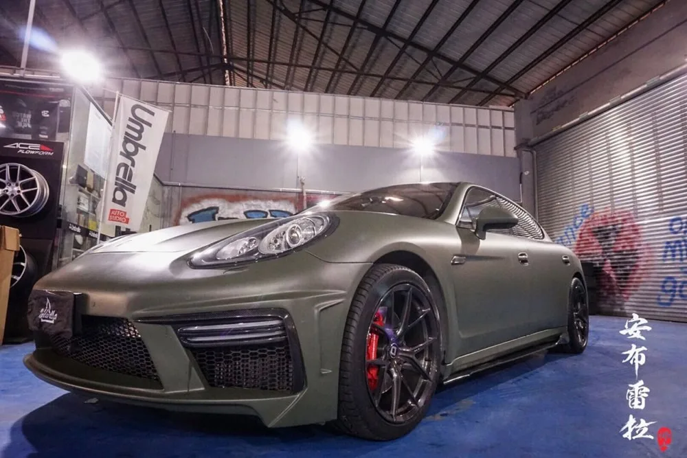 Klassen iD M52R on Porsche Panamera 971.1
