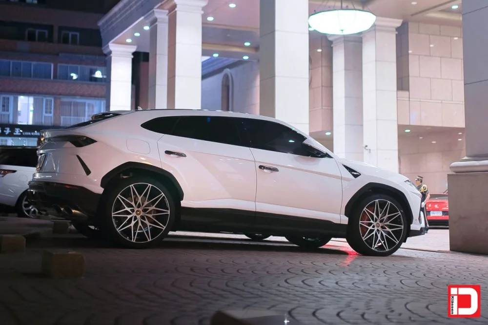 Klassen iD M54R on Lamborghini Urus (2018), photo 3