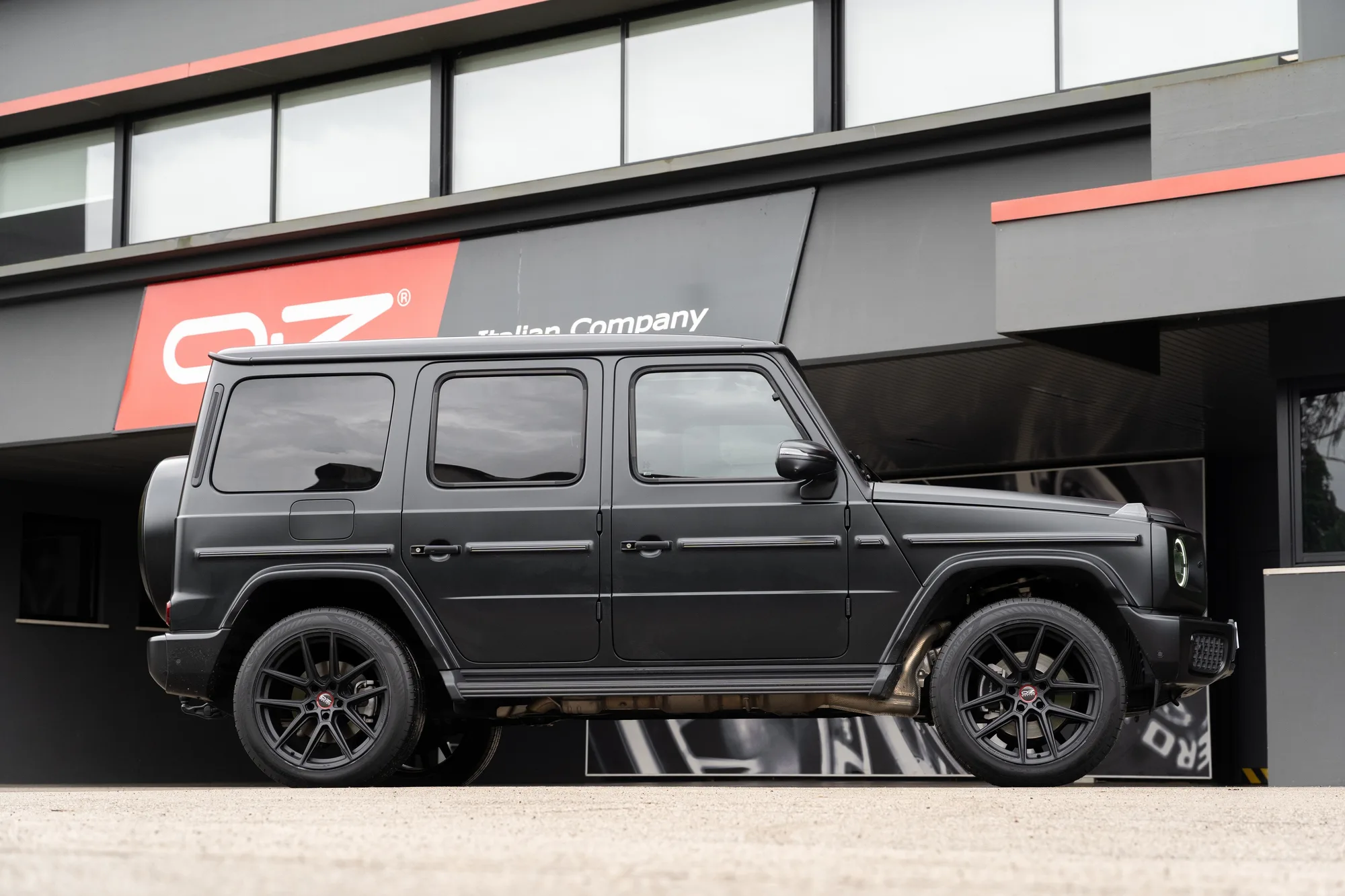 OZ Racing Estrema XT HLT on Mercedes-Benz G-Class W463A, photo 8