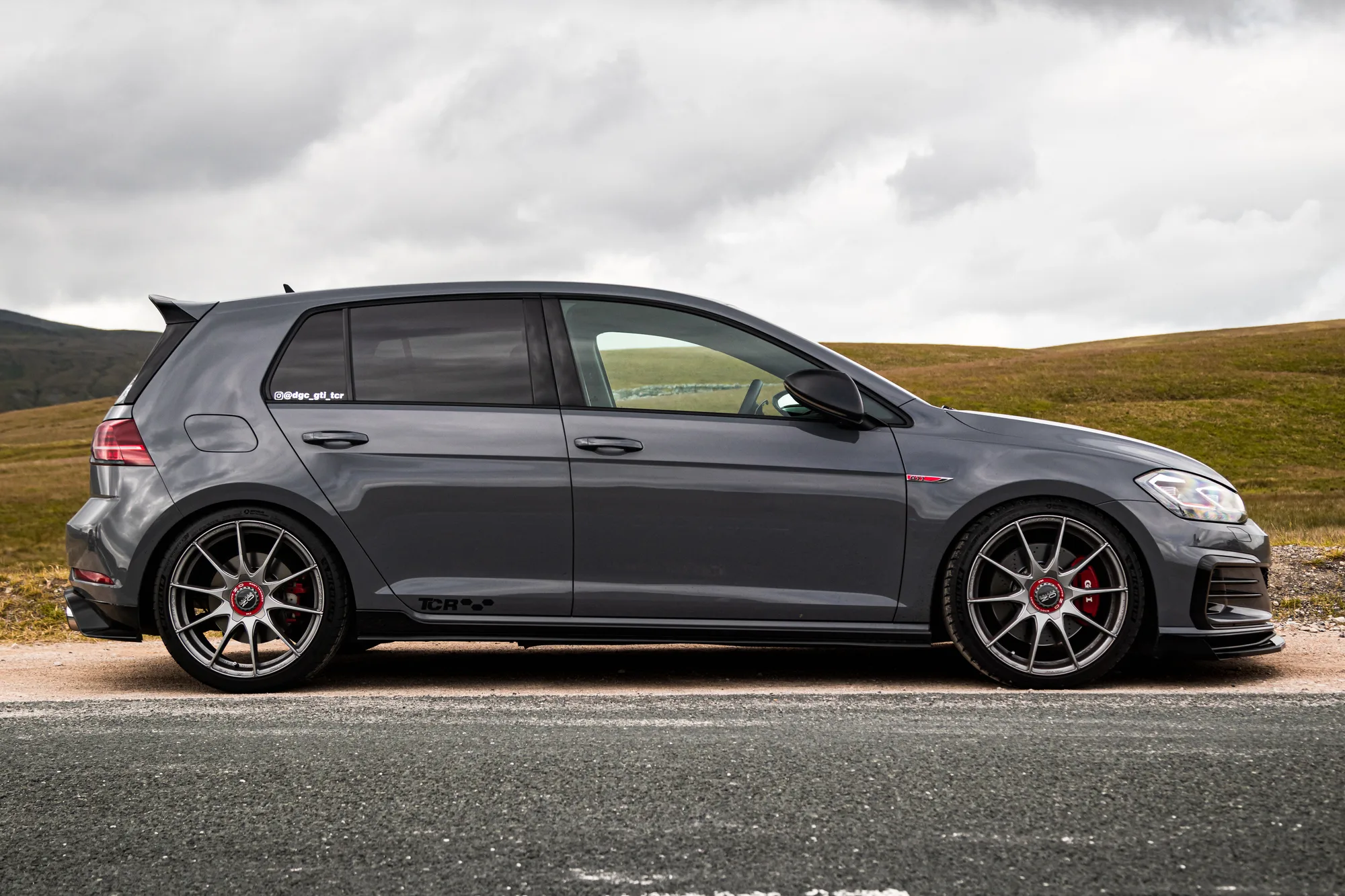 OZ Racing Formula HLT 5H on Volkswagen Golf Mk4 (Typ 1J), photo 10