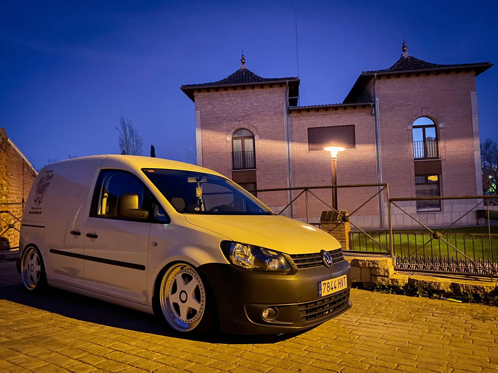 OZ Racing Futura on Volkswagen Caddy Typ 2K (Mk3), photo 2