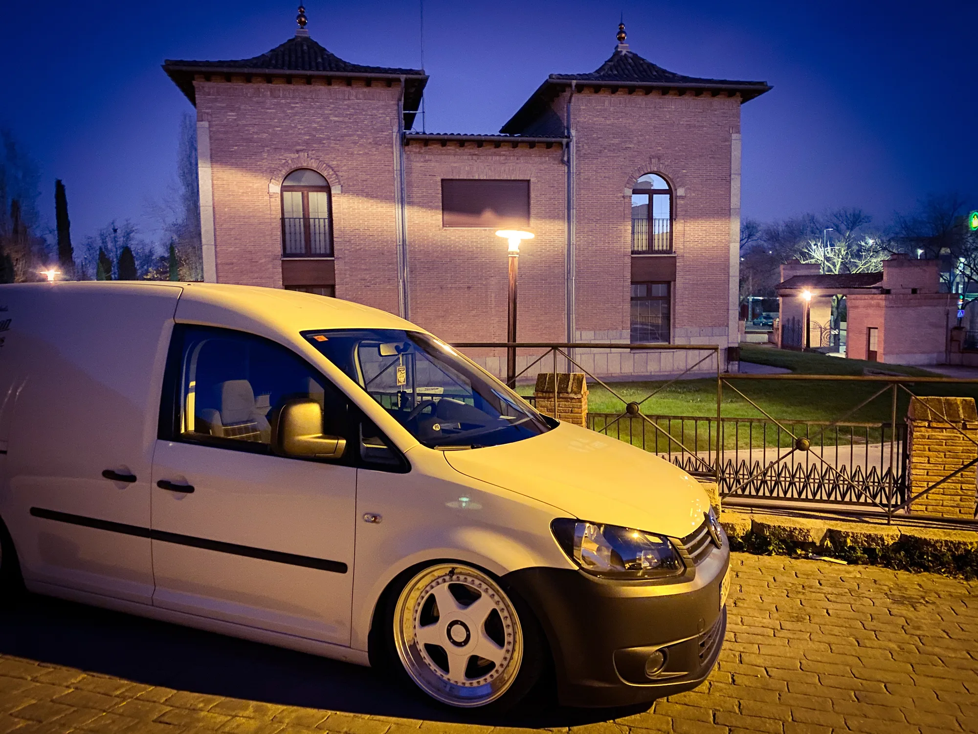 OZ Racing Futura on Volkswagen Caddy Typ 2K (Mk3), photo 4