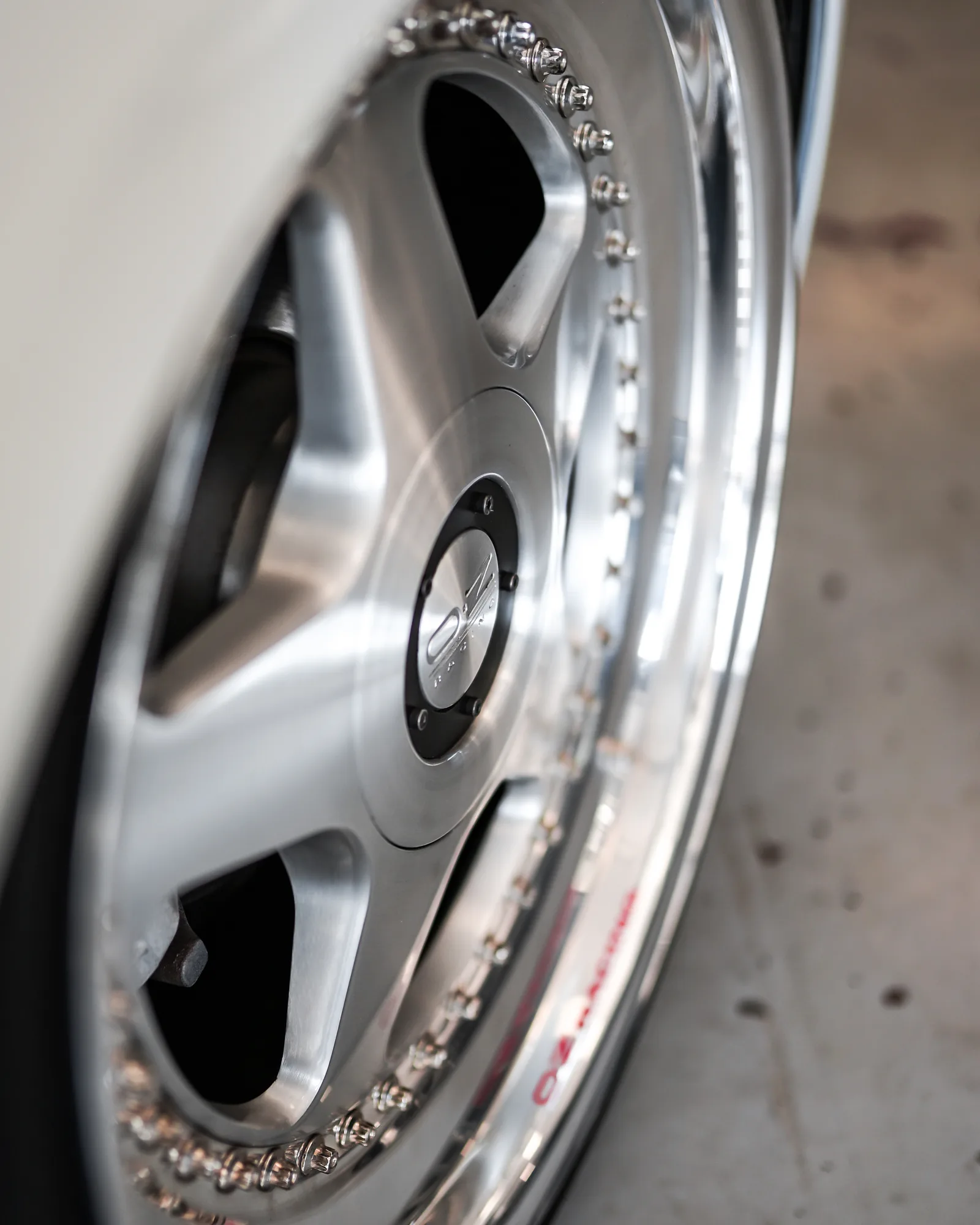 OZ Racing Futura on Volkswagen Golf Mk6 (Typ 5K), photo 8