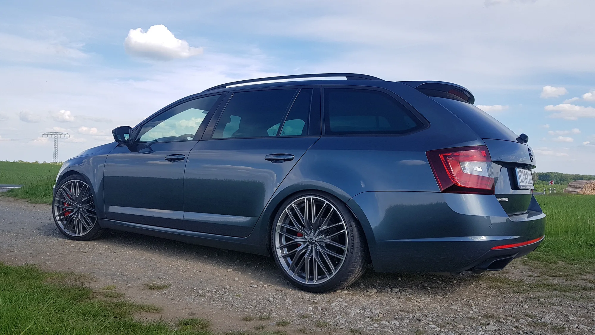 OZ Racing GranTurismo HLT on Skoda Octavia 3rd gen (5E), photo 4