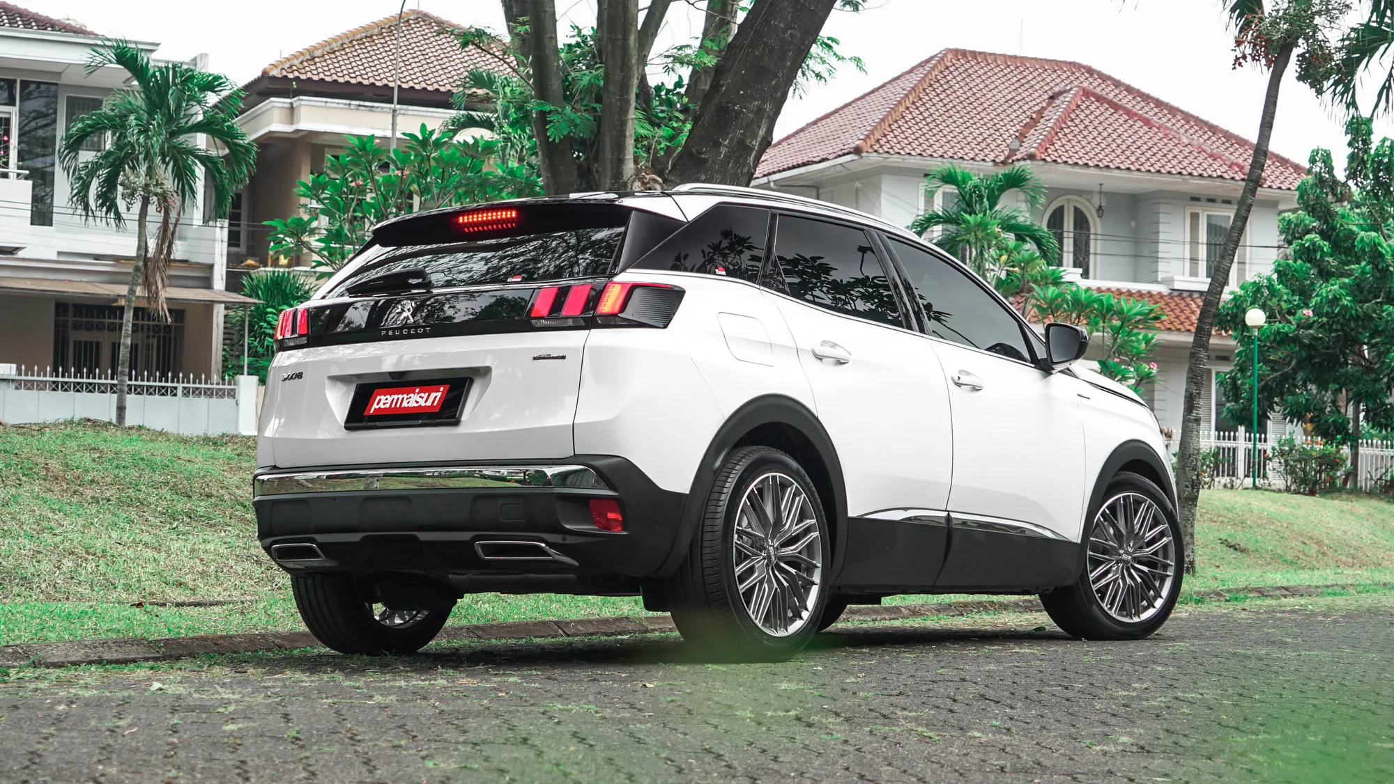 OZ Racing GranTurismo HLT on Peugeot 3008 2nd gen (P84), photo 7