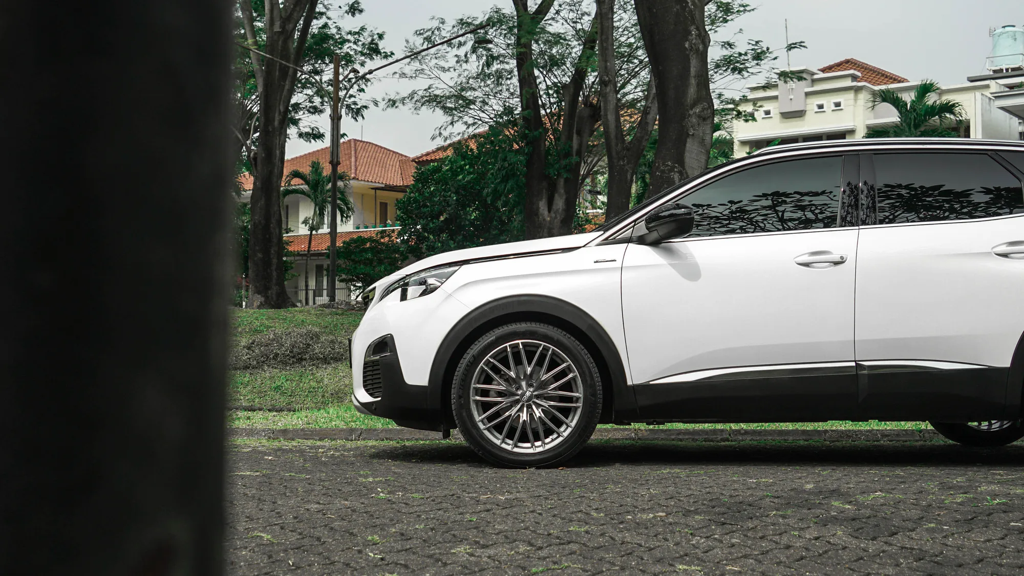 OZ Racing GranTurismo HLT on Peugeot 3008 2nd gen (P84), photo 8