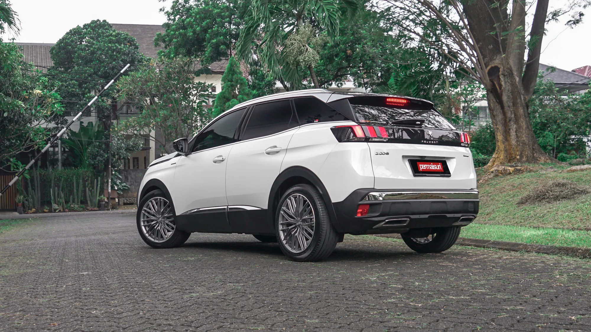 OZ Racing GranTurismo HLT on Peugeot 3008 2nd gen (P84), photo 6