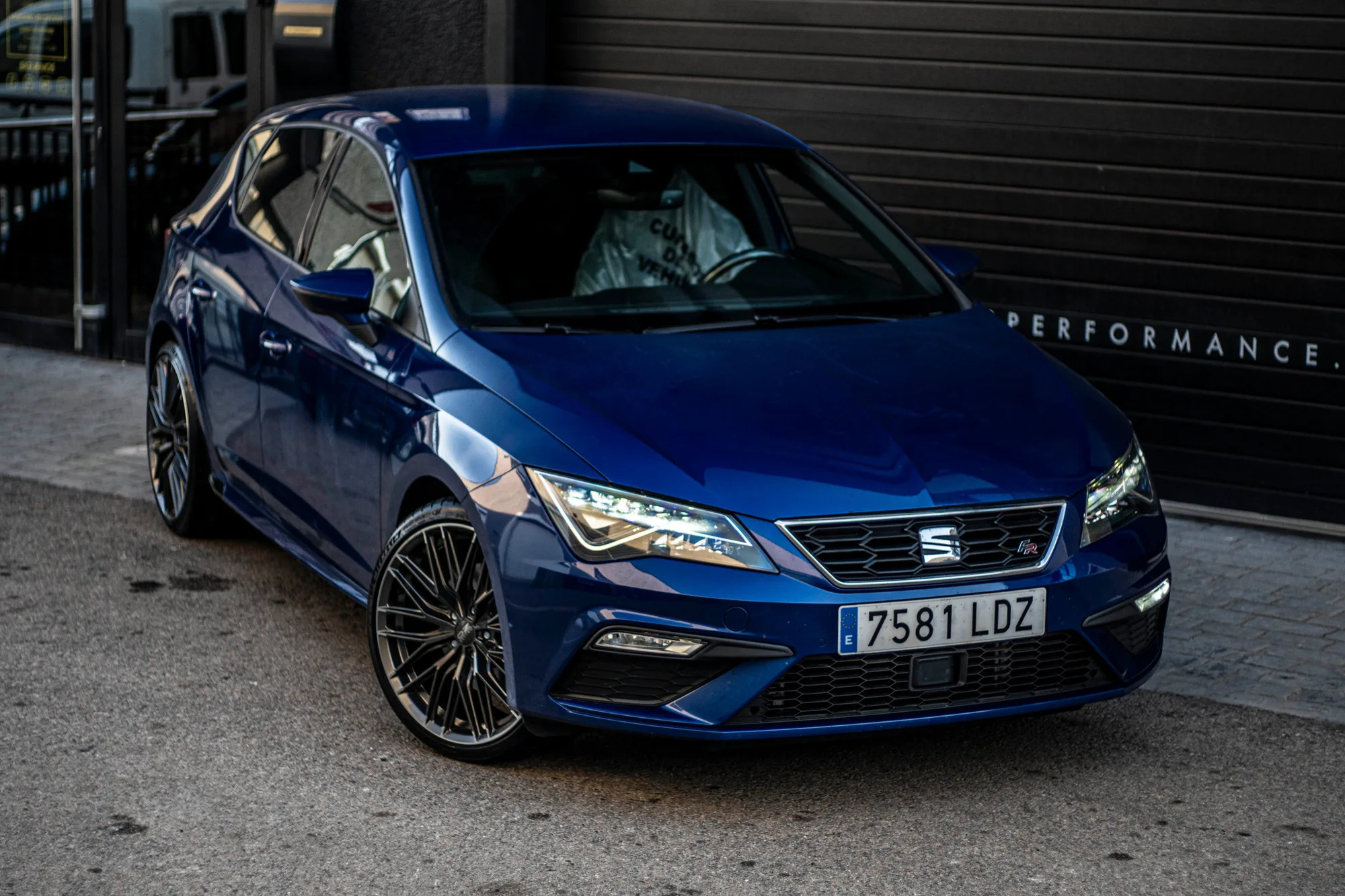 OZ Racing GranTurismo HLT on Seat Leon 3rd gen (5F), photo 2