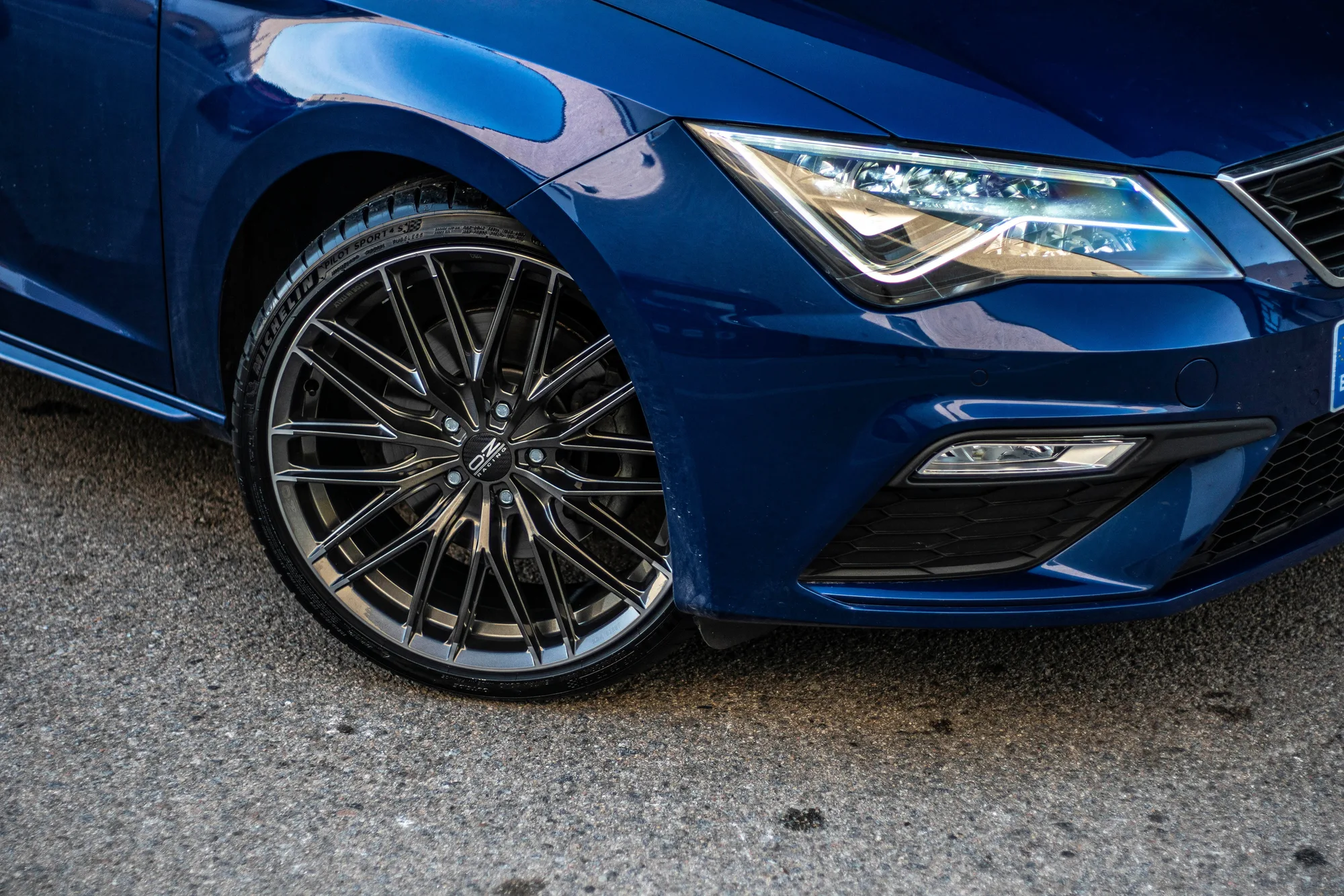 OZ Racing GranTurismo HLT on Seat Leon 3rd gen (5F), photo 5