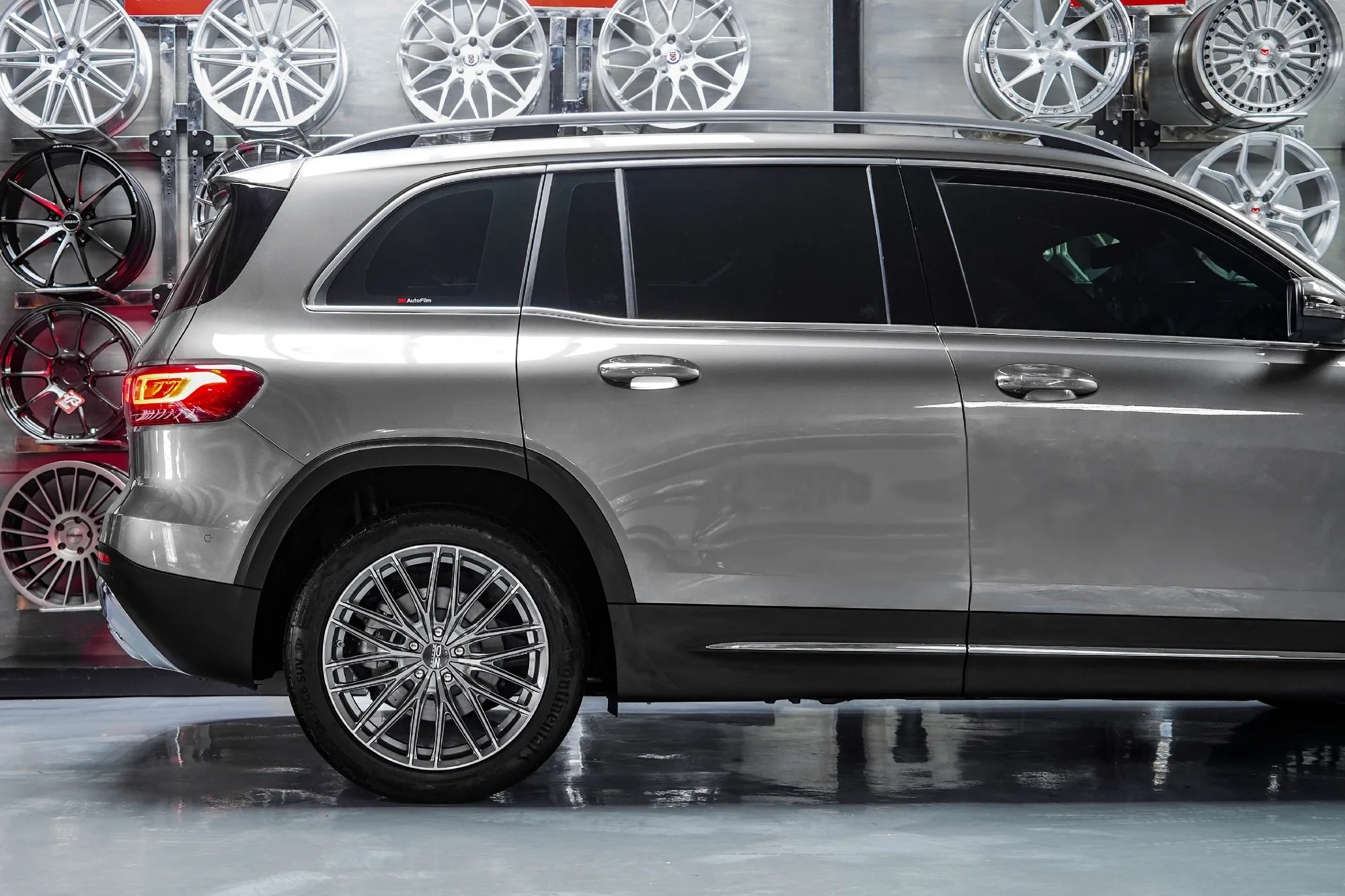 OZ Racing GranTurismo HLT on Mercedes-Benz GLB X247.1