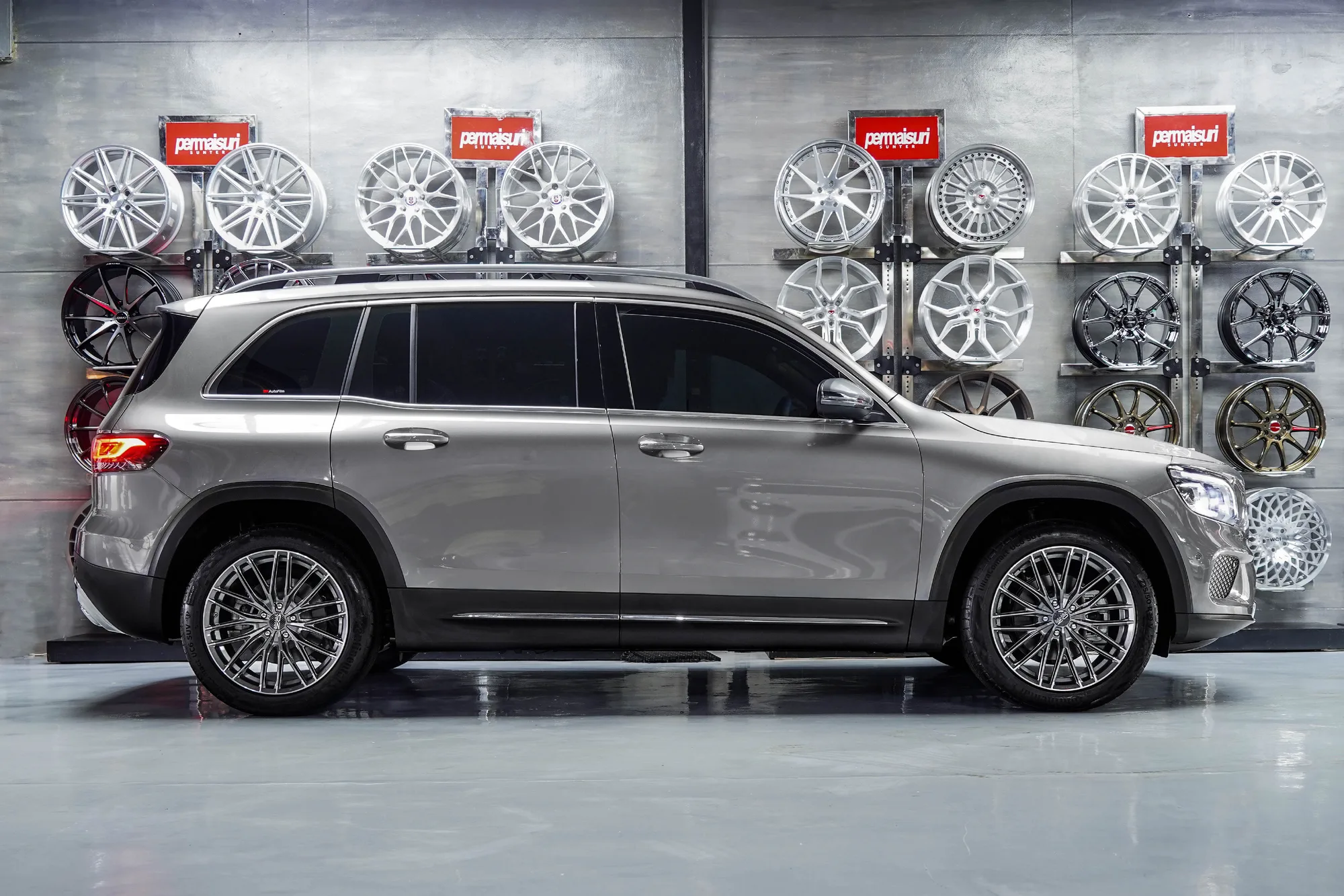 OZ Racing GranTurismo HLT on Mercedes-Benz GLB X247.1, photo 8