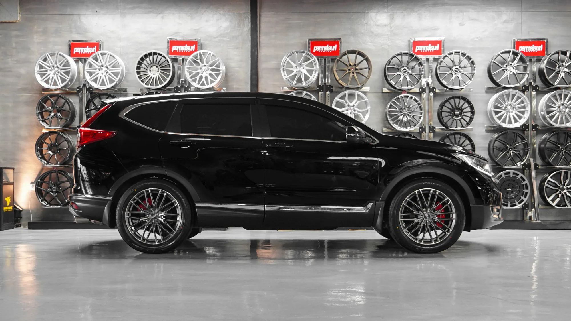 OZ Racing GranTurismo HLT on Honda CR-V 5th gen (RW/RT), photo 7