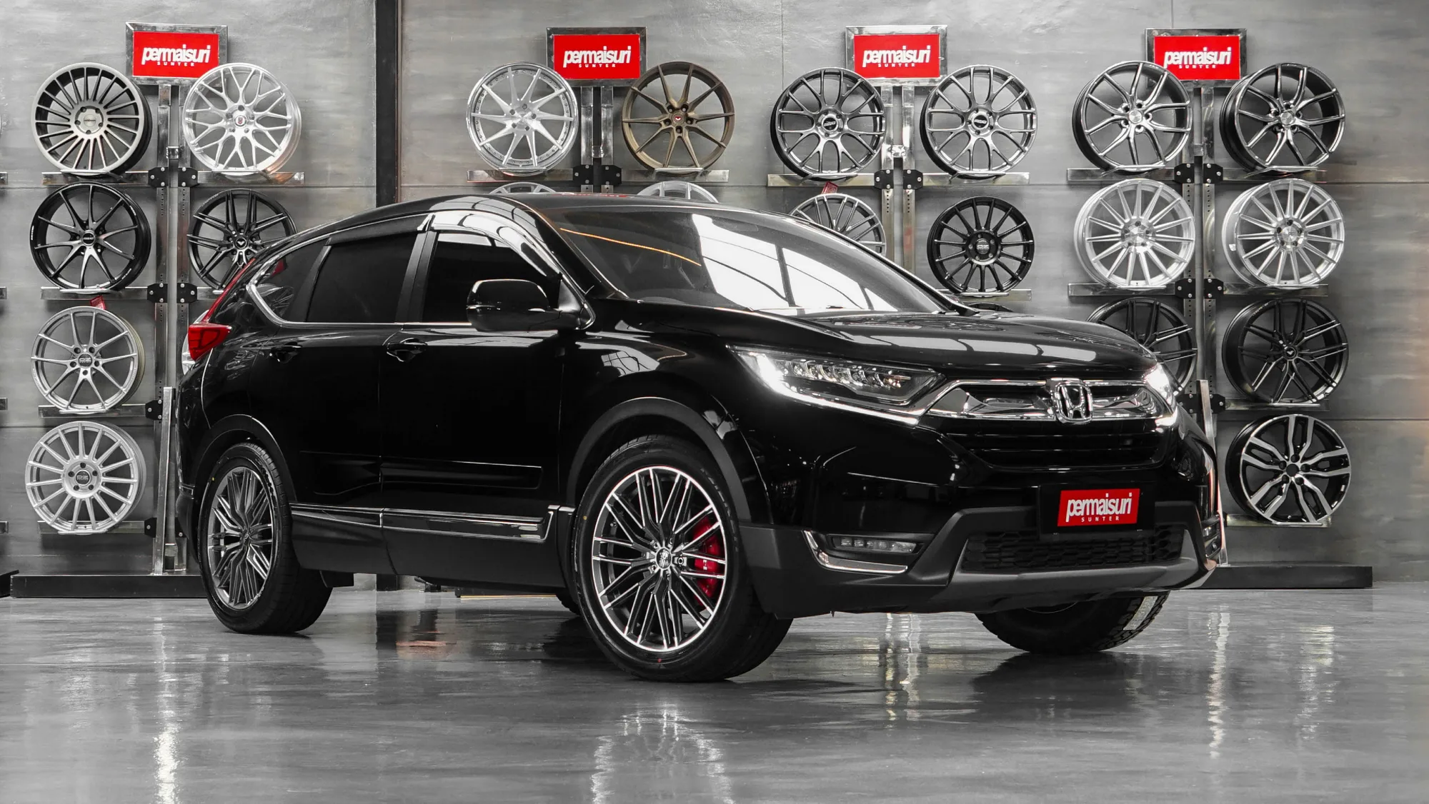 OZ Racing GranTurismo HLT on Honda CR-V 5th gen (RW/RT)