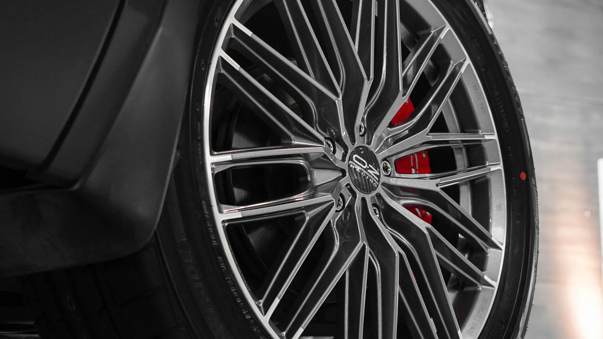 OZ Racing GranTurismo HLT on Honda CR-V 5th gen (RW/RT), photo 5