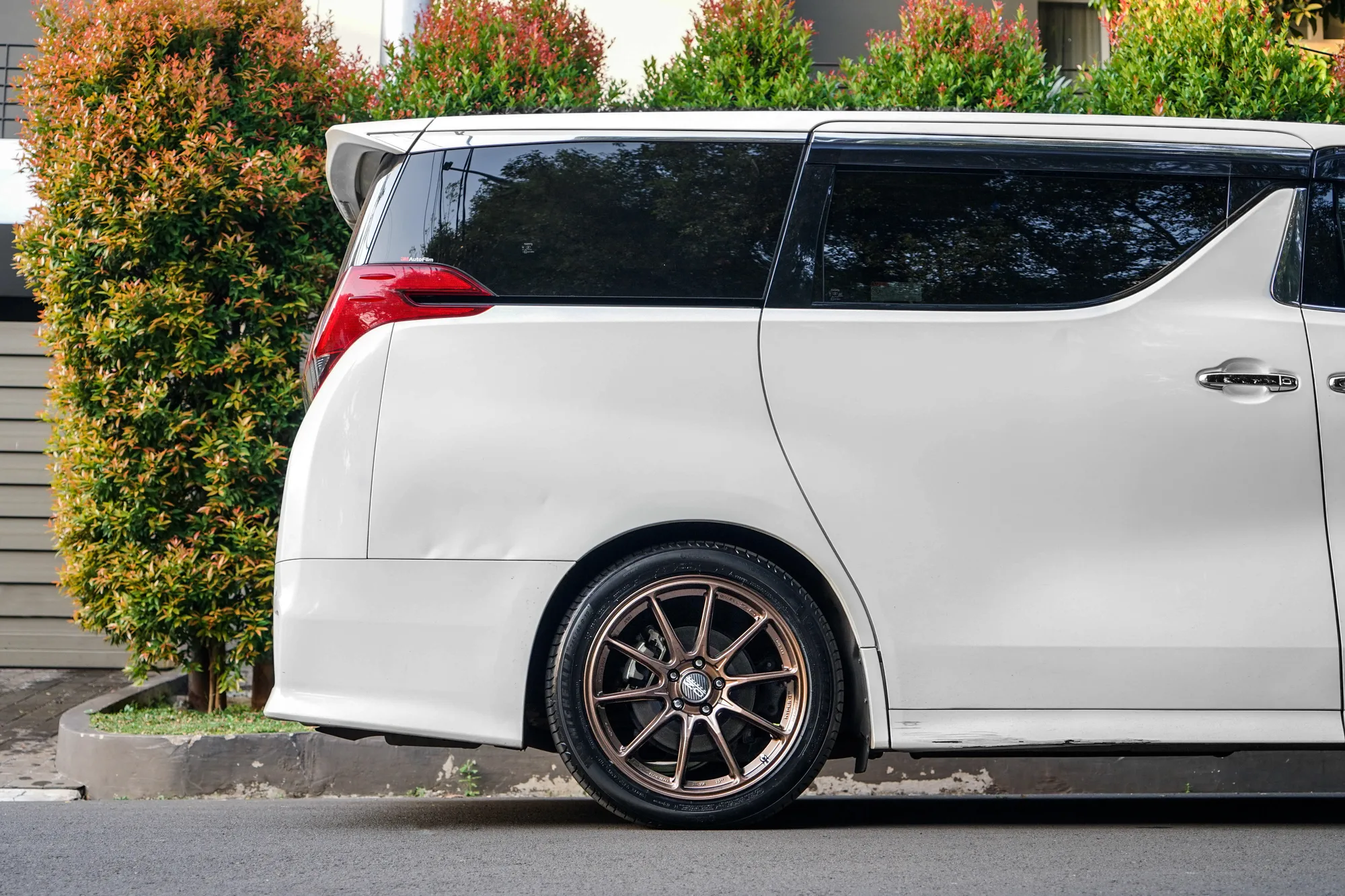 OZ Racing HyperGT HLT on Toyota Alphard AH30.1, photo 12