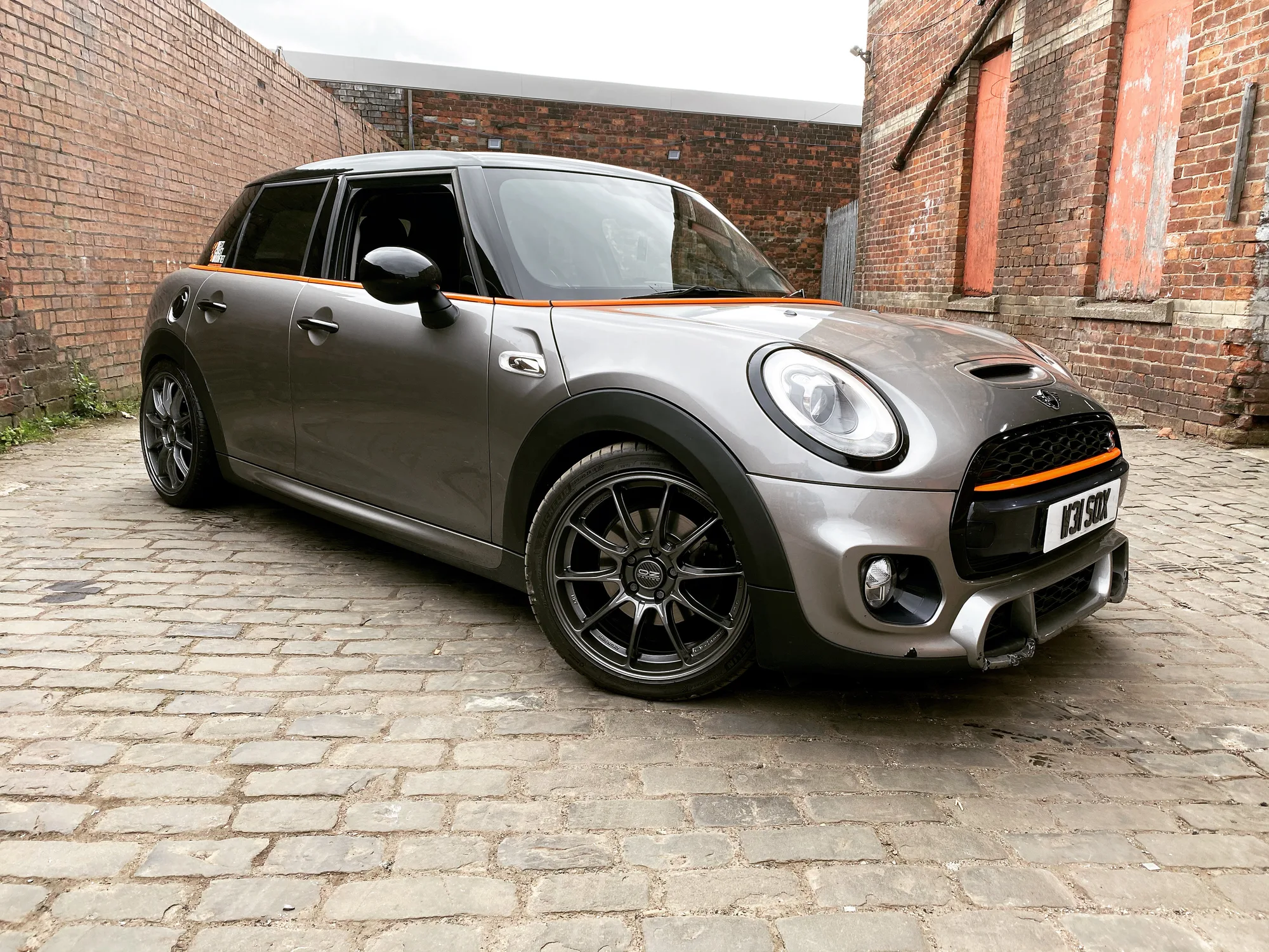 OZ Racing HyperGT HLT on Mini Cooper F56 (2014-2023), photo 2