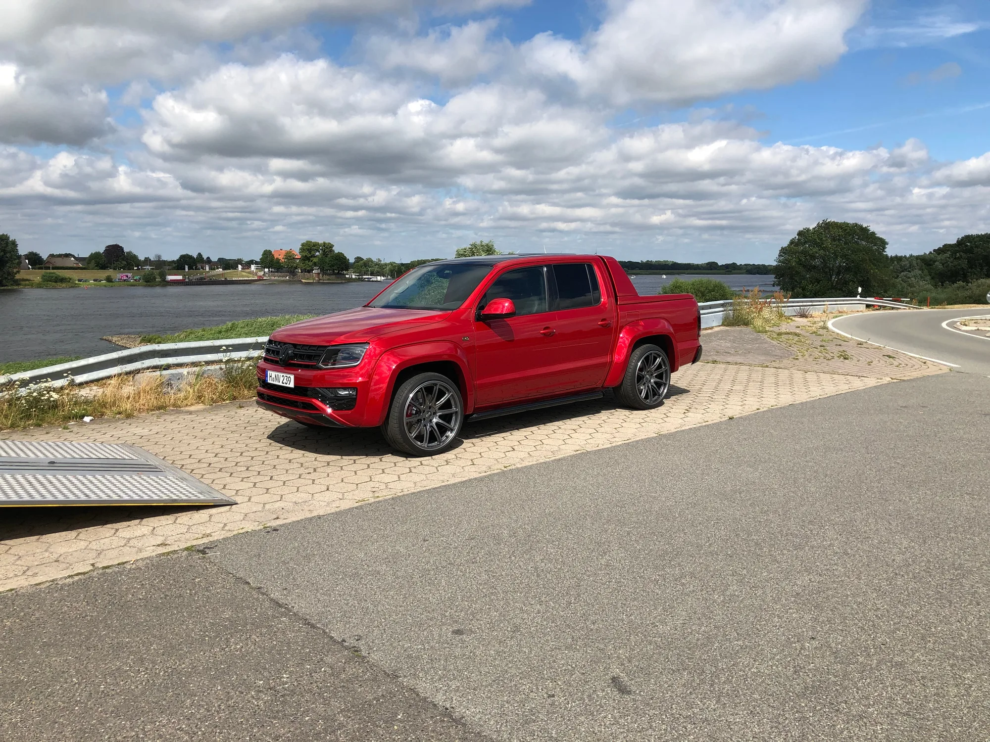 OZ Racing HyperXT HLT on Volkswagen Amarok 1st gen (2010-2020), photo 5