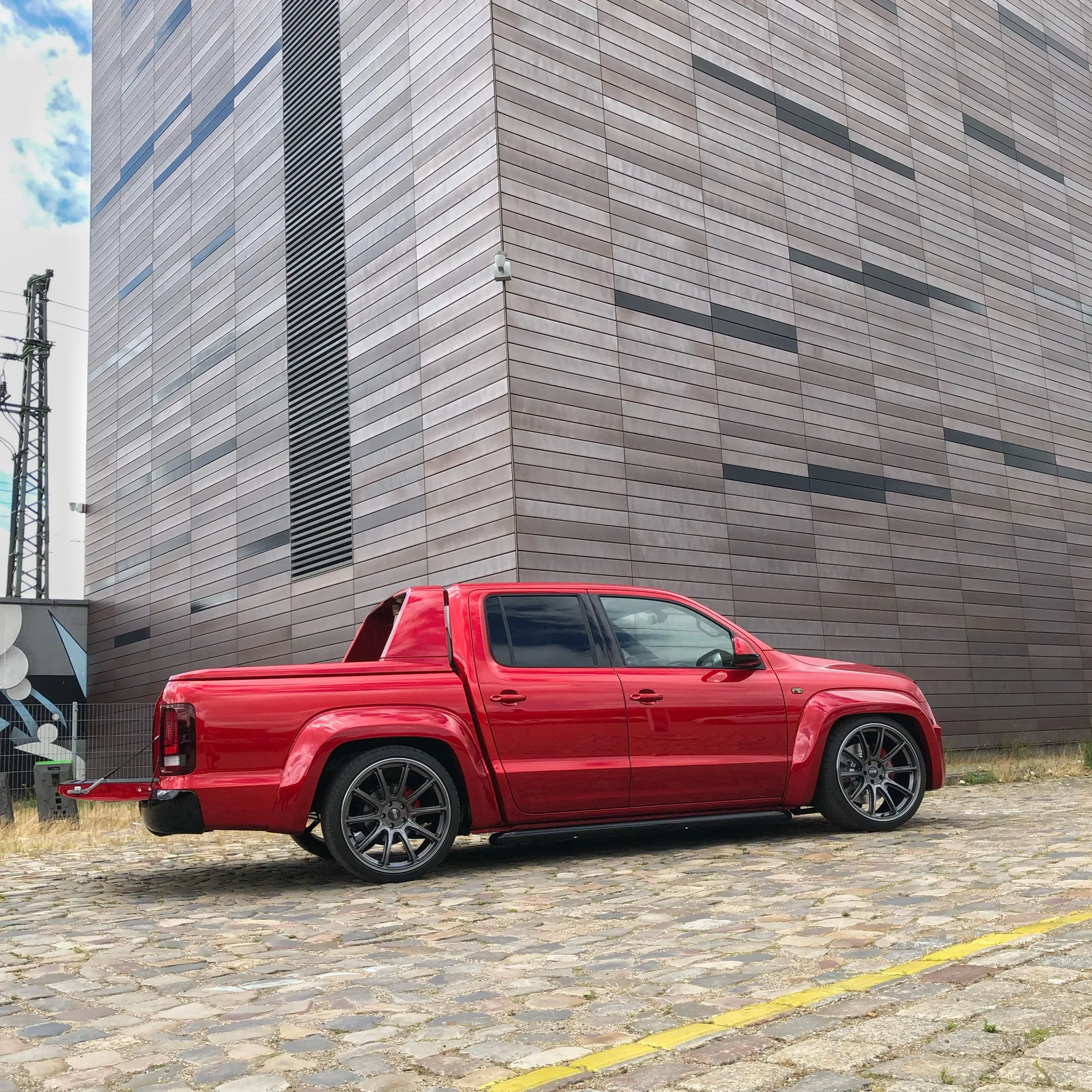 OZ Racing HyperXT HLT on Volkswagen Amarok 1st gen (2010-2020), photo 3