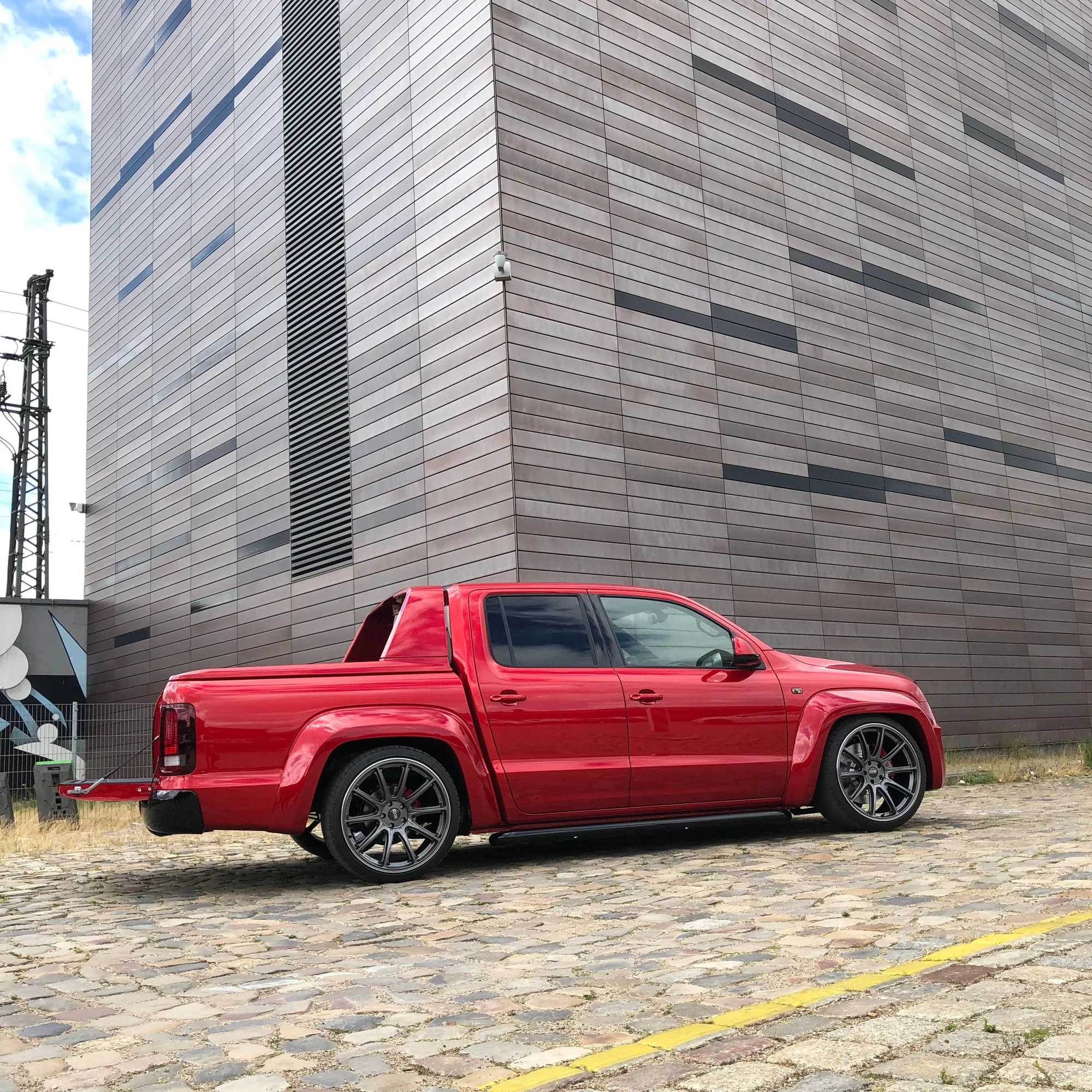 OZ Racing HyperXT HLT on Volkswagen Amarok 1st gen (2010-2020), photo 9
