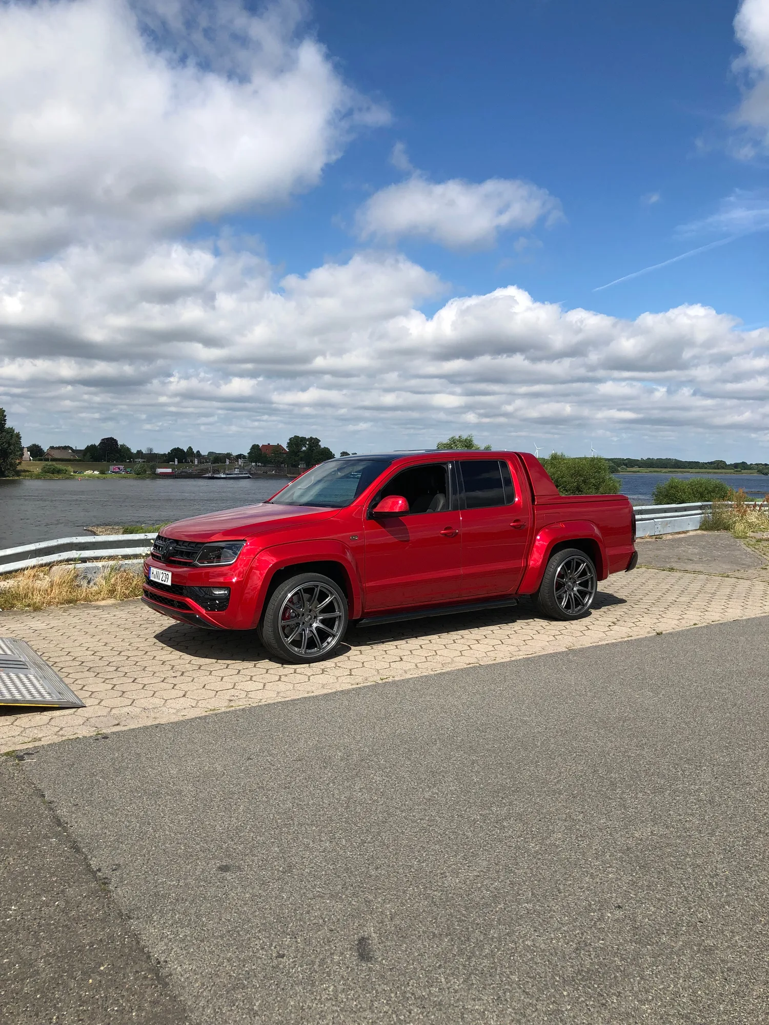 OZ Racing HyperXT HLT on Volkswagen Amarok 1st gen (2010-2020), photo 4