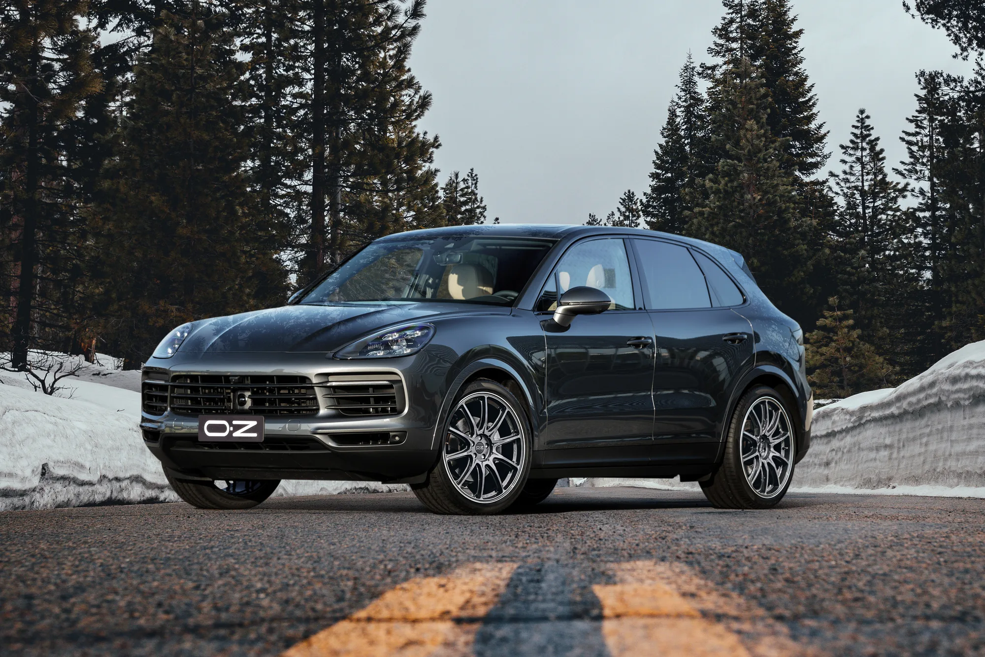 OZ Racing HyperXT HLT on Porsche Cayenne 958/92A.1