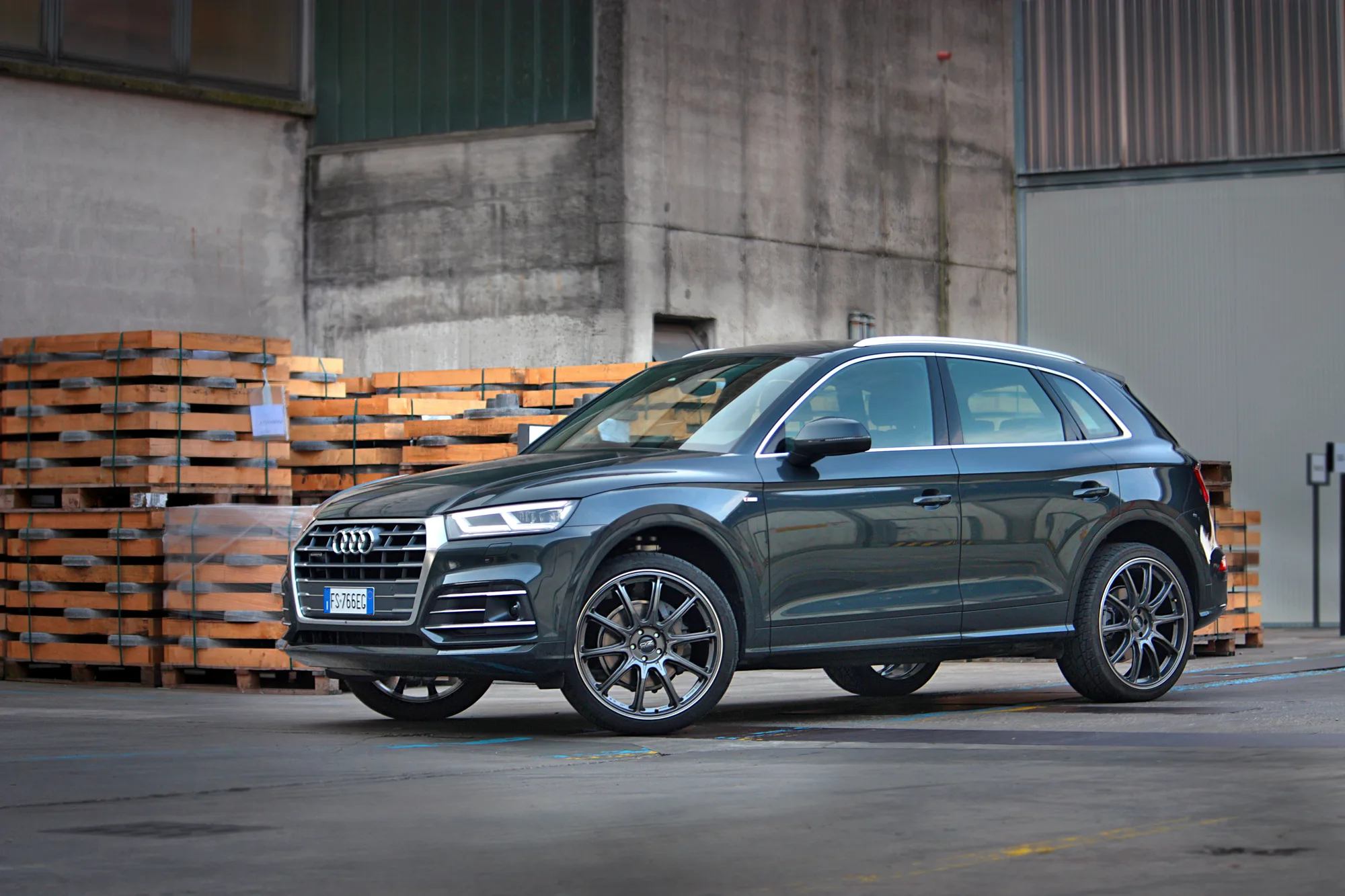 OZ Racing HyperXT HLT on Audi Q5 FY.1