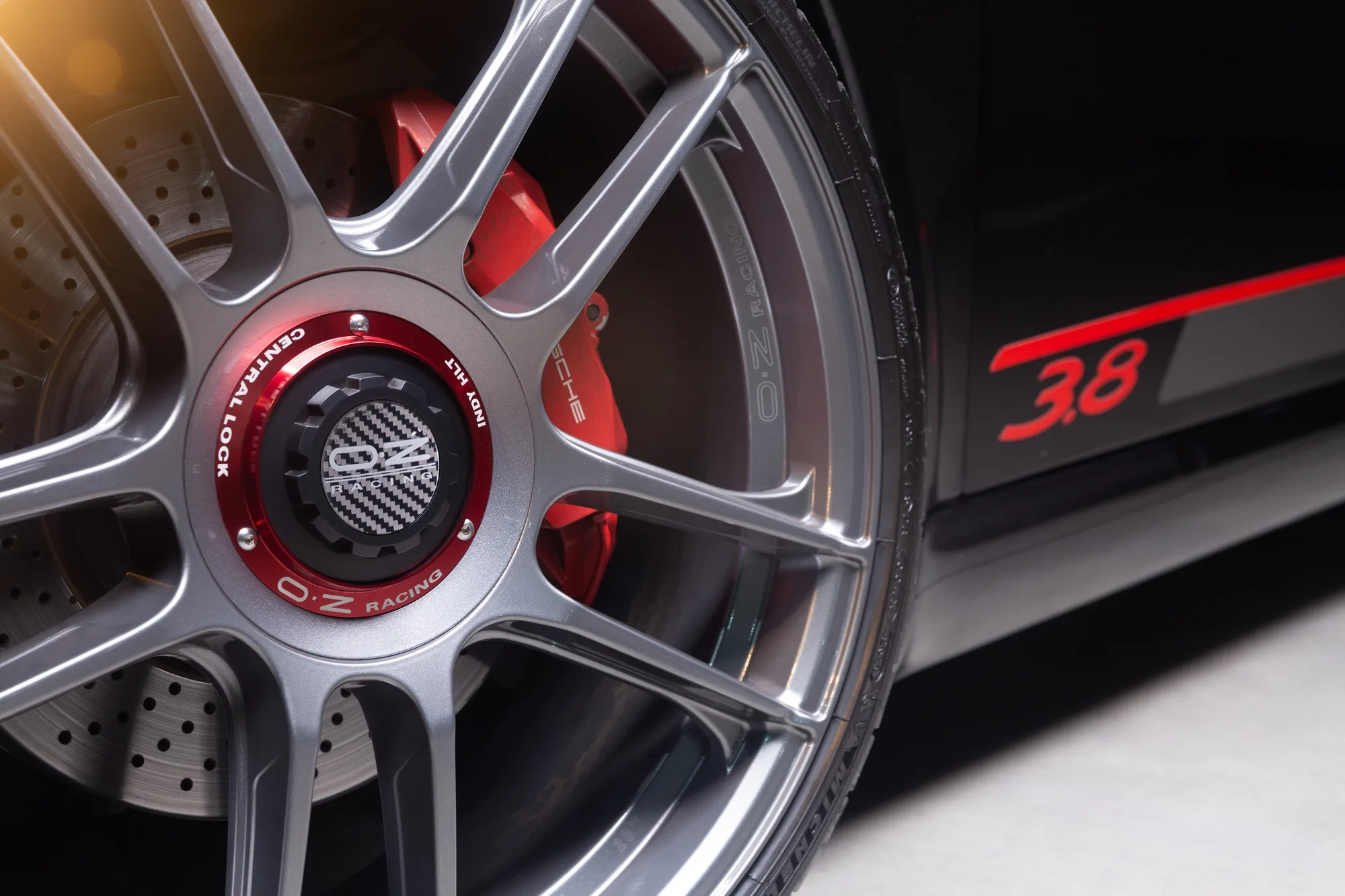 OZ Racing Indy HLT CL on Porsche 911 997.1