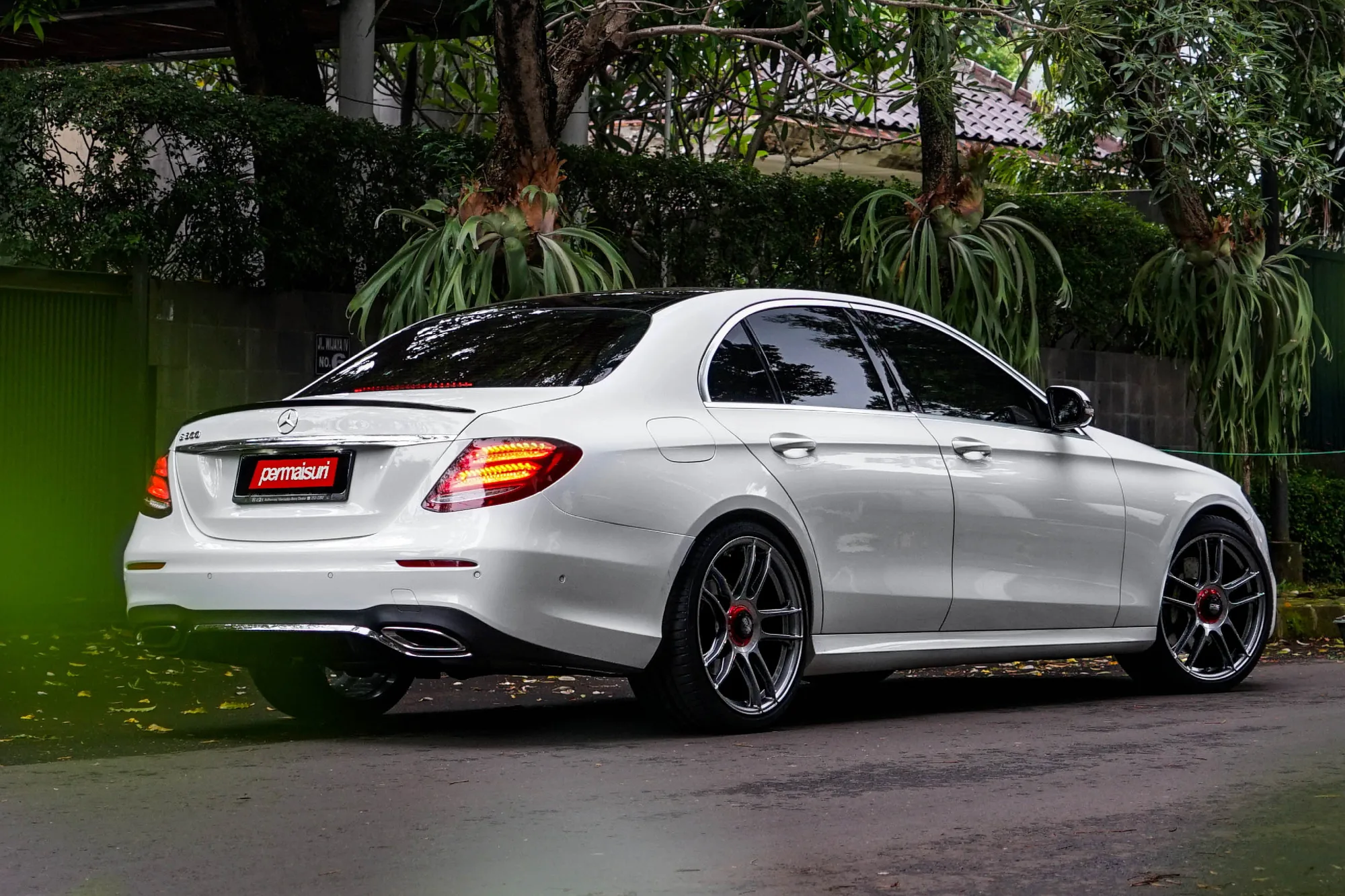 OZ Racing Indy HLT CL on Mercedes-Benz E-Class W213.1, photo 10
