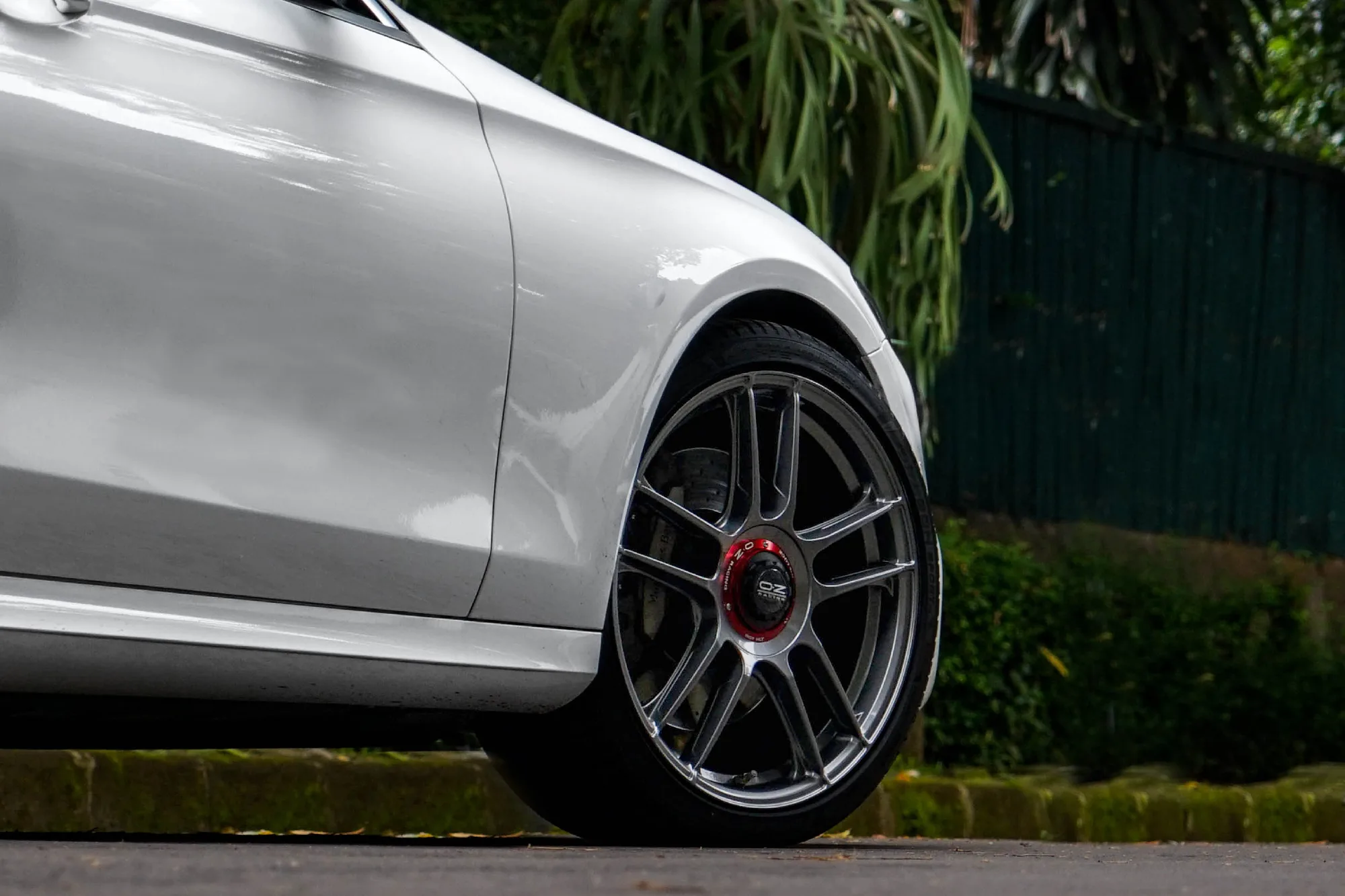 OZ Racing Indy HLT on Mercedes-Benz E-Class W213.1, photo 4