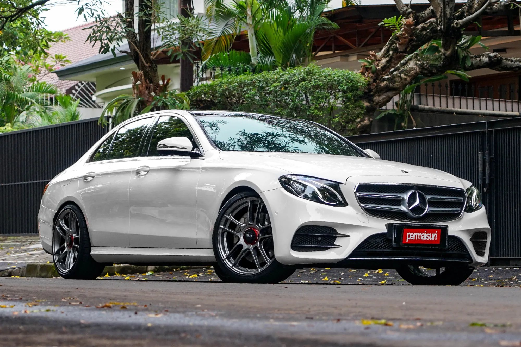 OZ Racing Indy HLT on Mercedes-Benz E-Class W213.1, photo 7