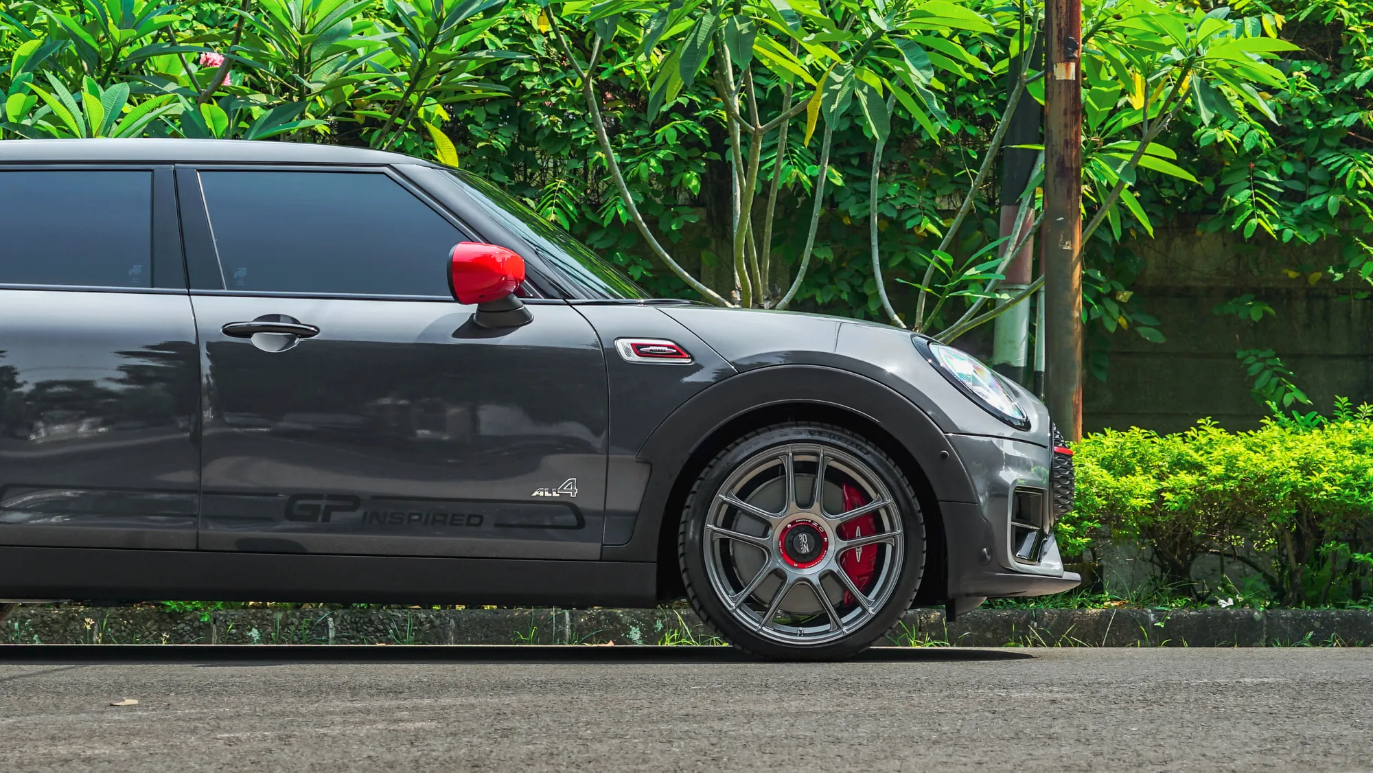 OZ Racing Indy HLT on Mini Clubman F54 (2015-2024), photo 5