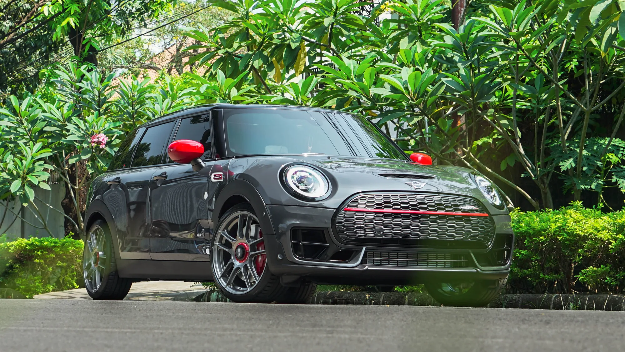 OZ Racing Indy HLT on Mini Clubman F54 (2015-2024), photo 8
