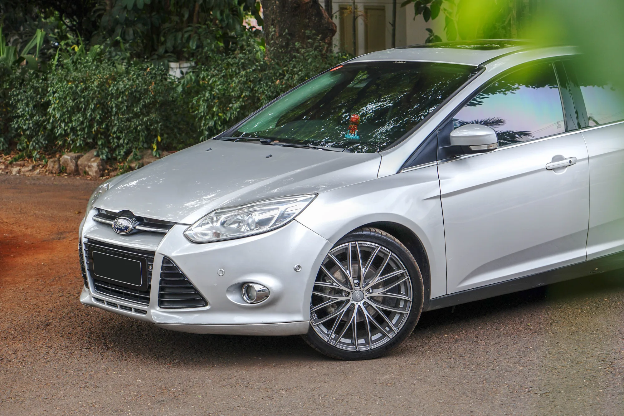 OZ Racing Italia 150 5H on Ford Focus Mk3 (2011-2018), photo 11