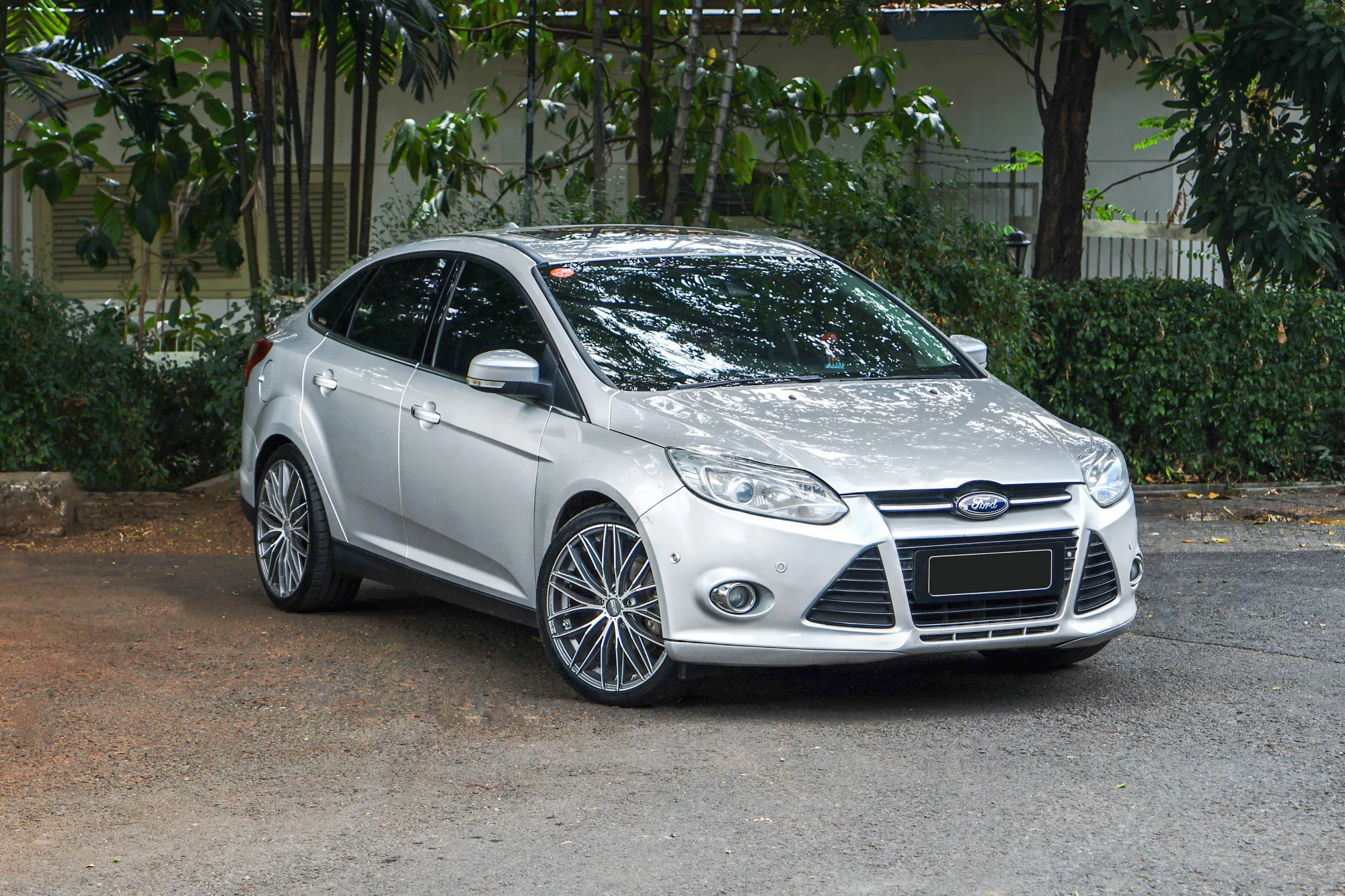 OZ Racing Italia 150 5H on Ford Focus Mk3 (2011-2018), photo 3