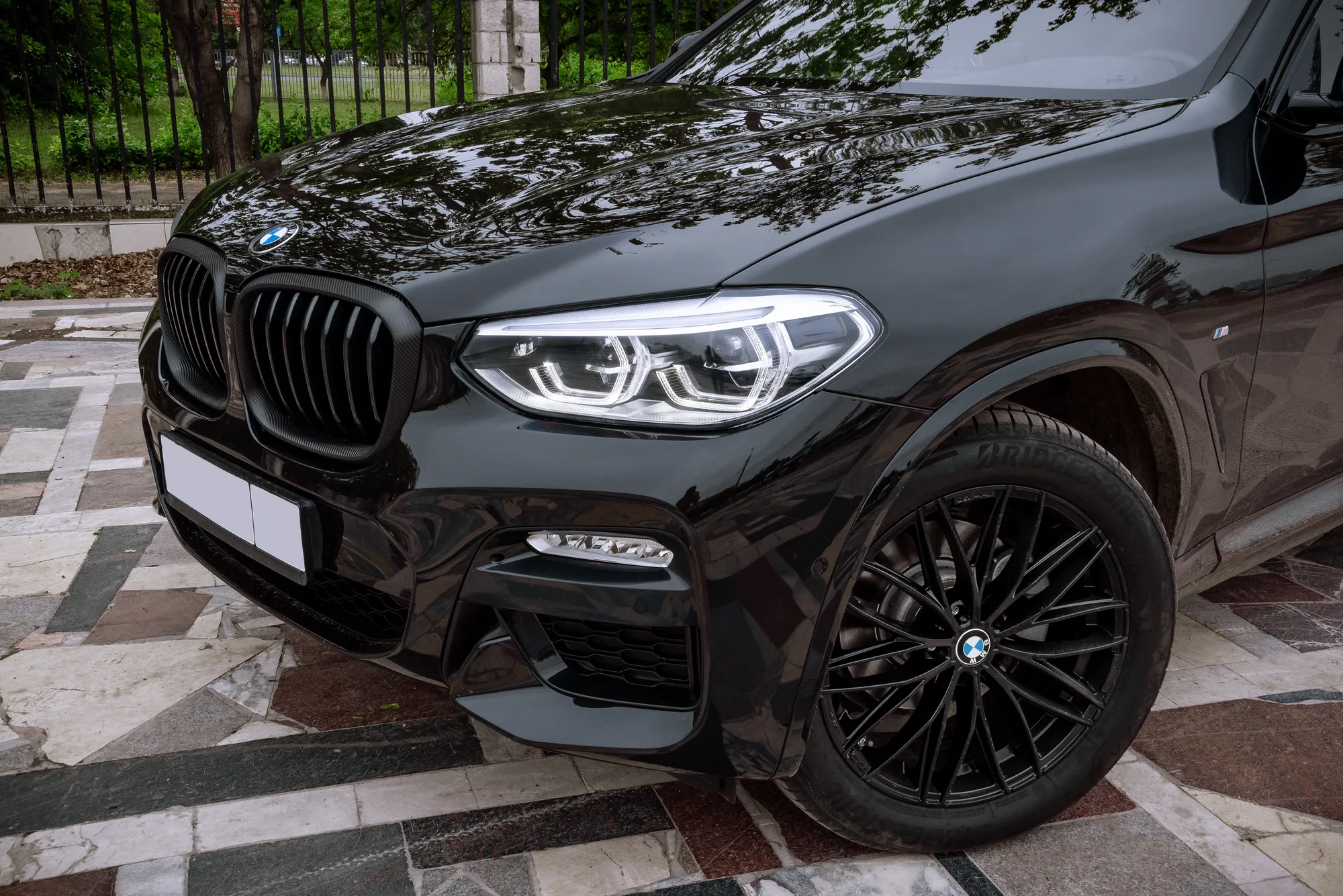 OZ Racing Italia 150 5H on BMW X4 G02.1, photo 12