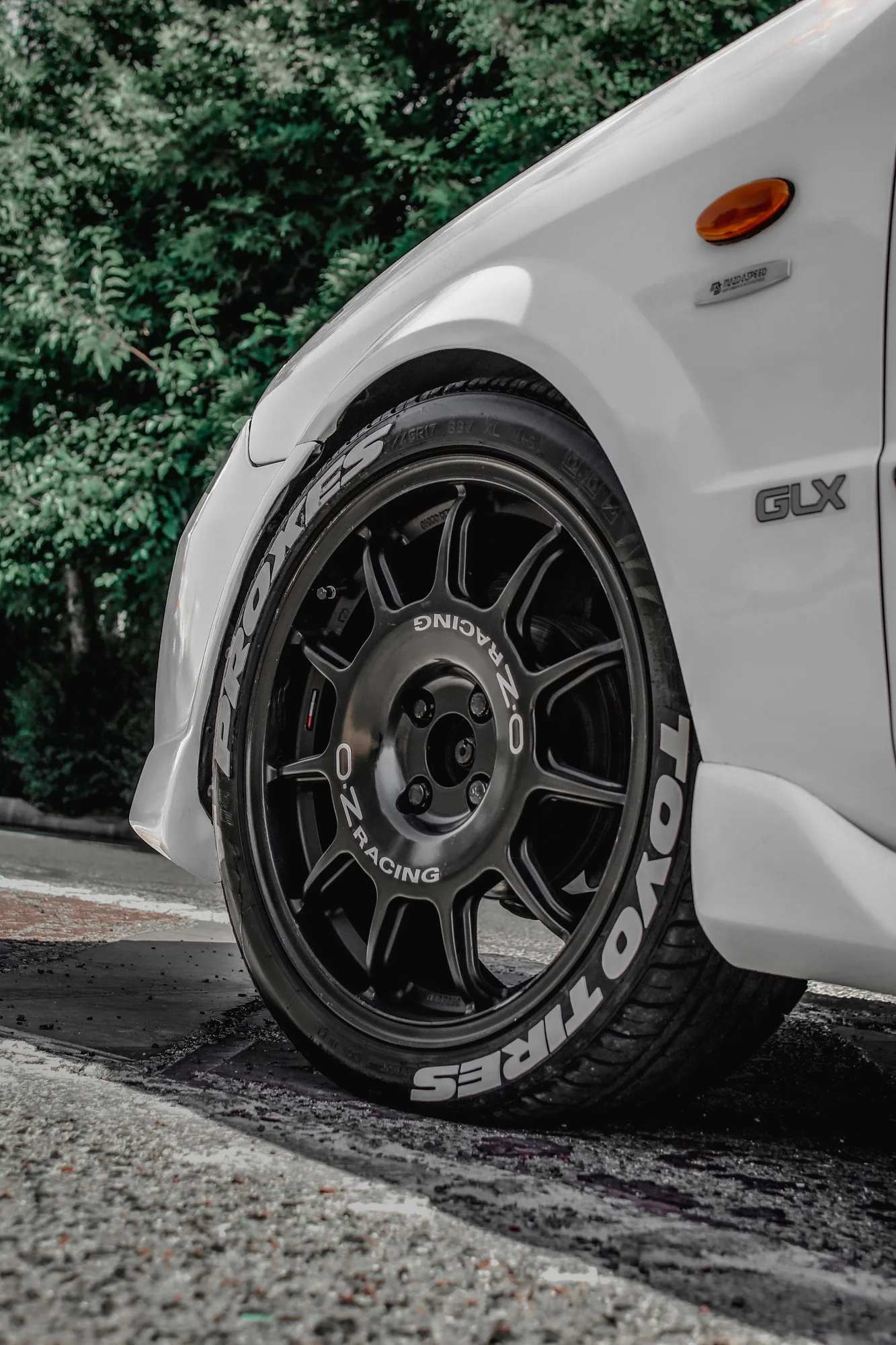 OZ Racing Leggenda on Mazda 323 BJ, photo 2