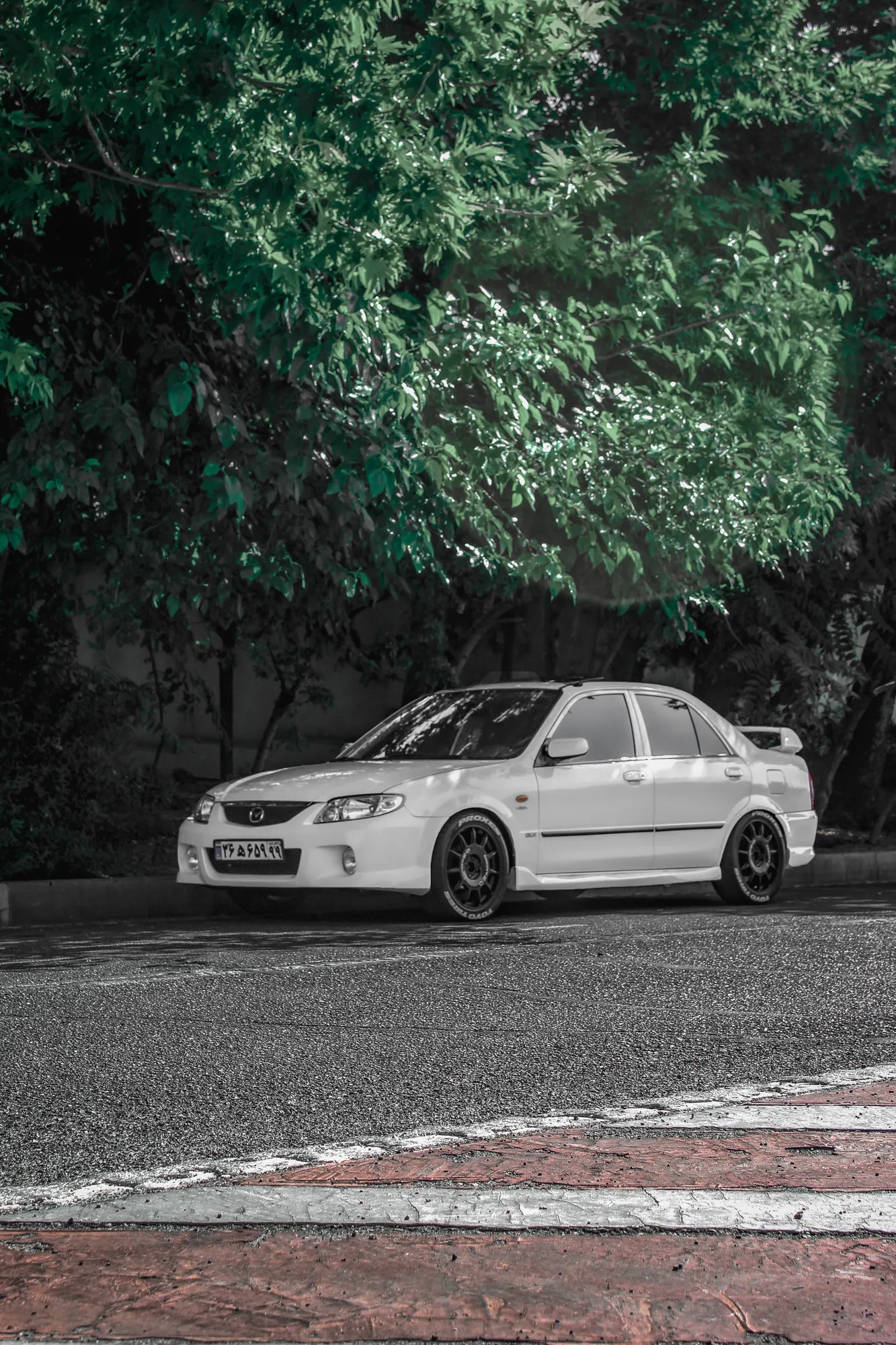 OZ Racing Leggenda on Mazda 323 BJ, photo 3
