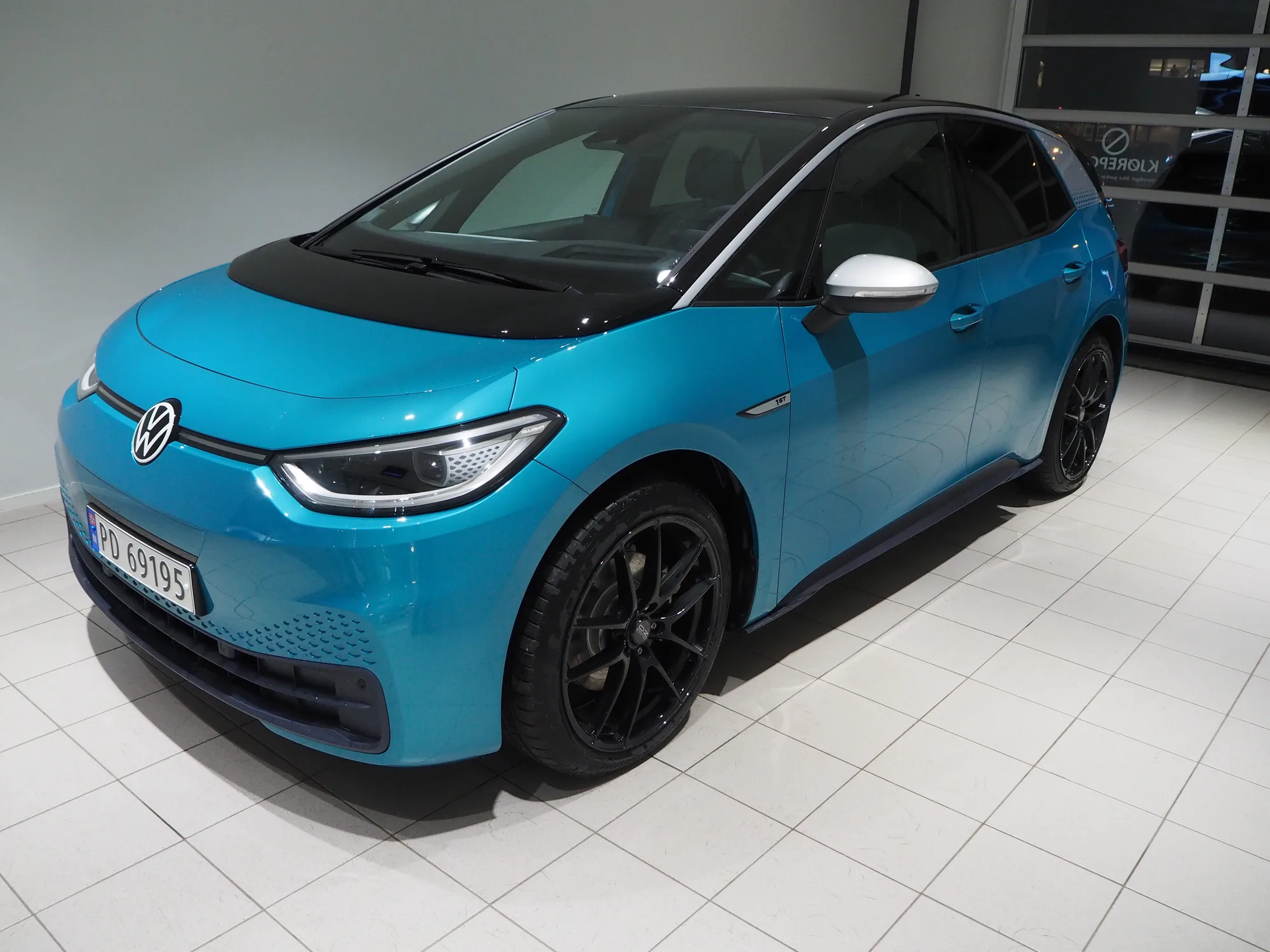 OZ Racing Leggera HLT on Volkswagen ID.3 Mk1.1, photo 5