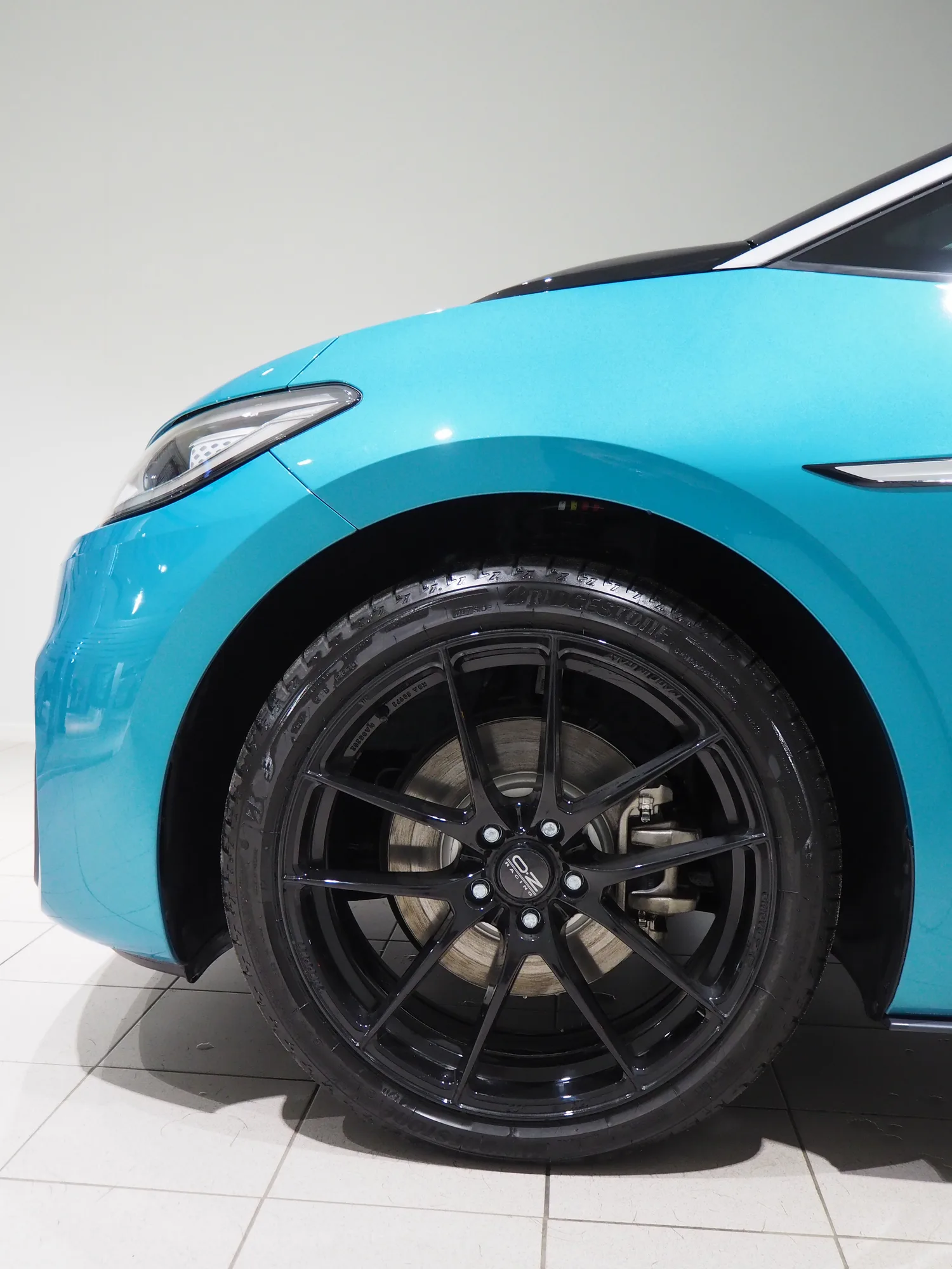 OZ Racing Leggera HLT on Volkswagen ID.3 Mk1.1, photo 8