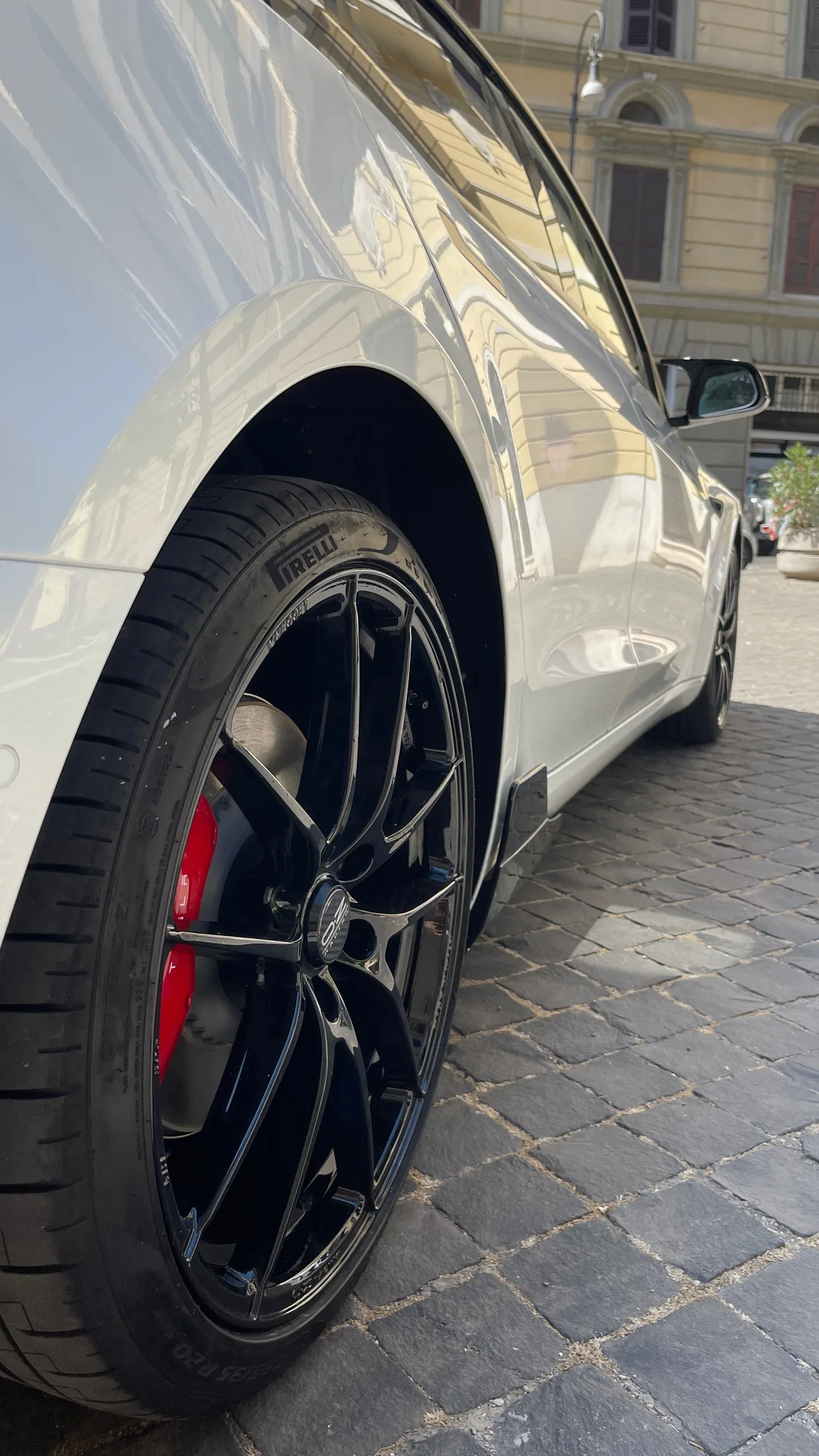 OZ Racing Leggera HLT on Tesla Model 3 Original (2017-2023), photo 8