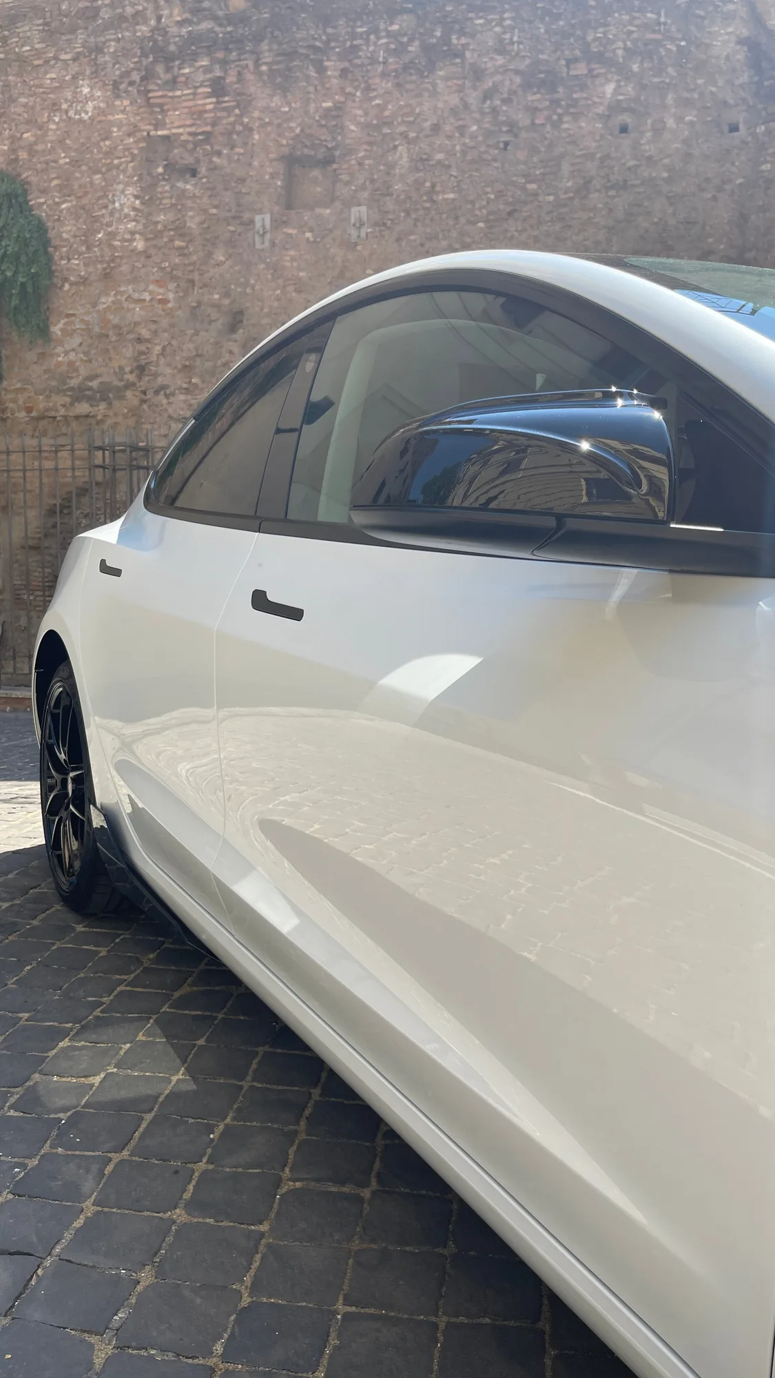 OZ Racing Leggera HLT on Tesla Model 3 Original (2017-2023), photo 9
