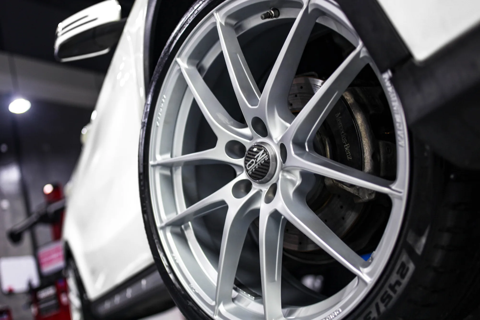 OZ Racing Leggera HLT on Mercedes-Benz GLA X156.1, photo 8