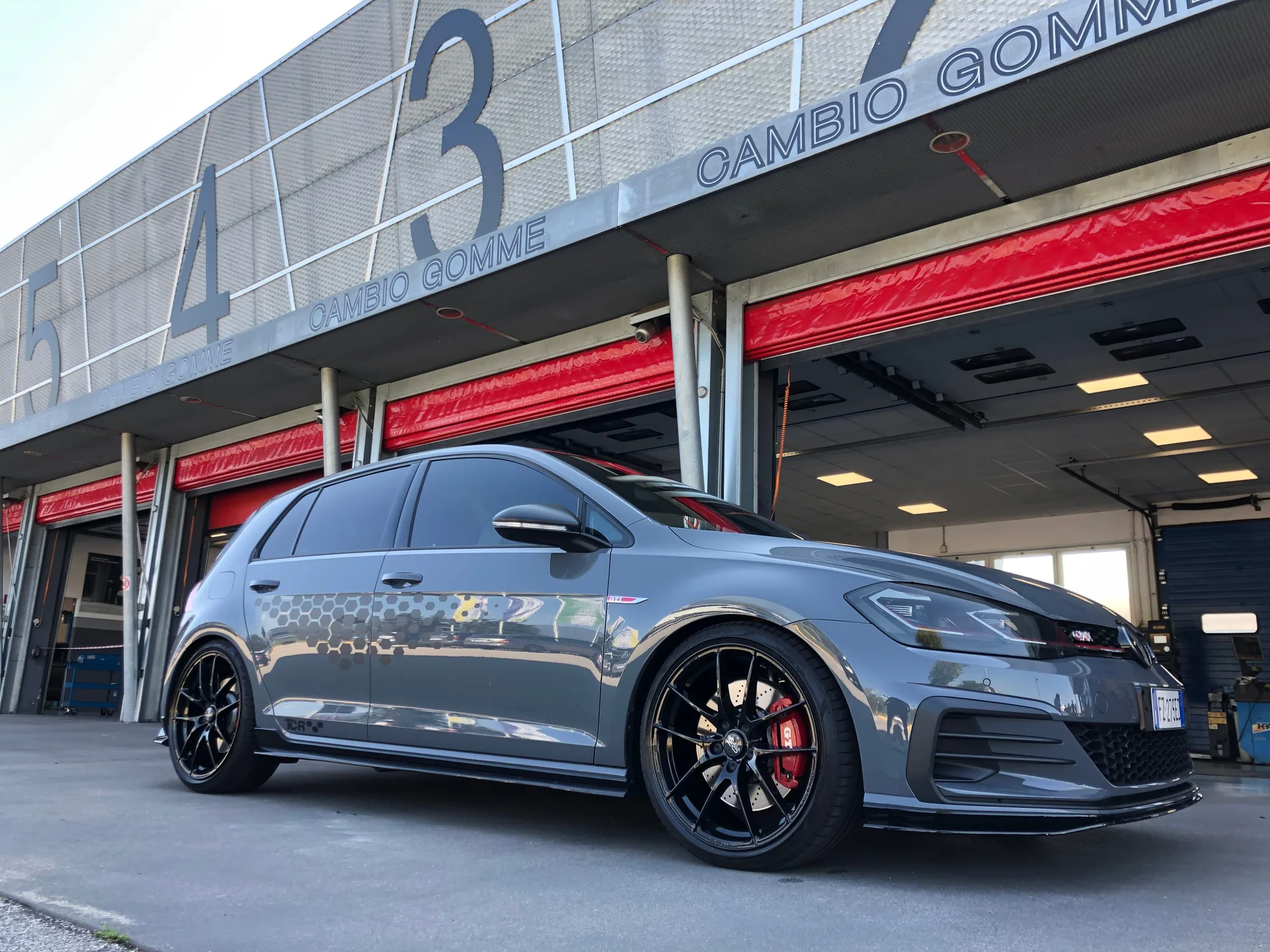 OZ Racing Leggera HLT on Volkswagen Golf Mk7 (Typ 5G).2, photo 7