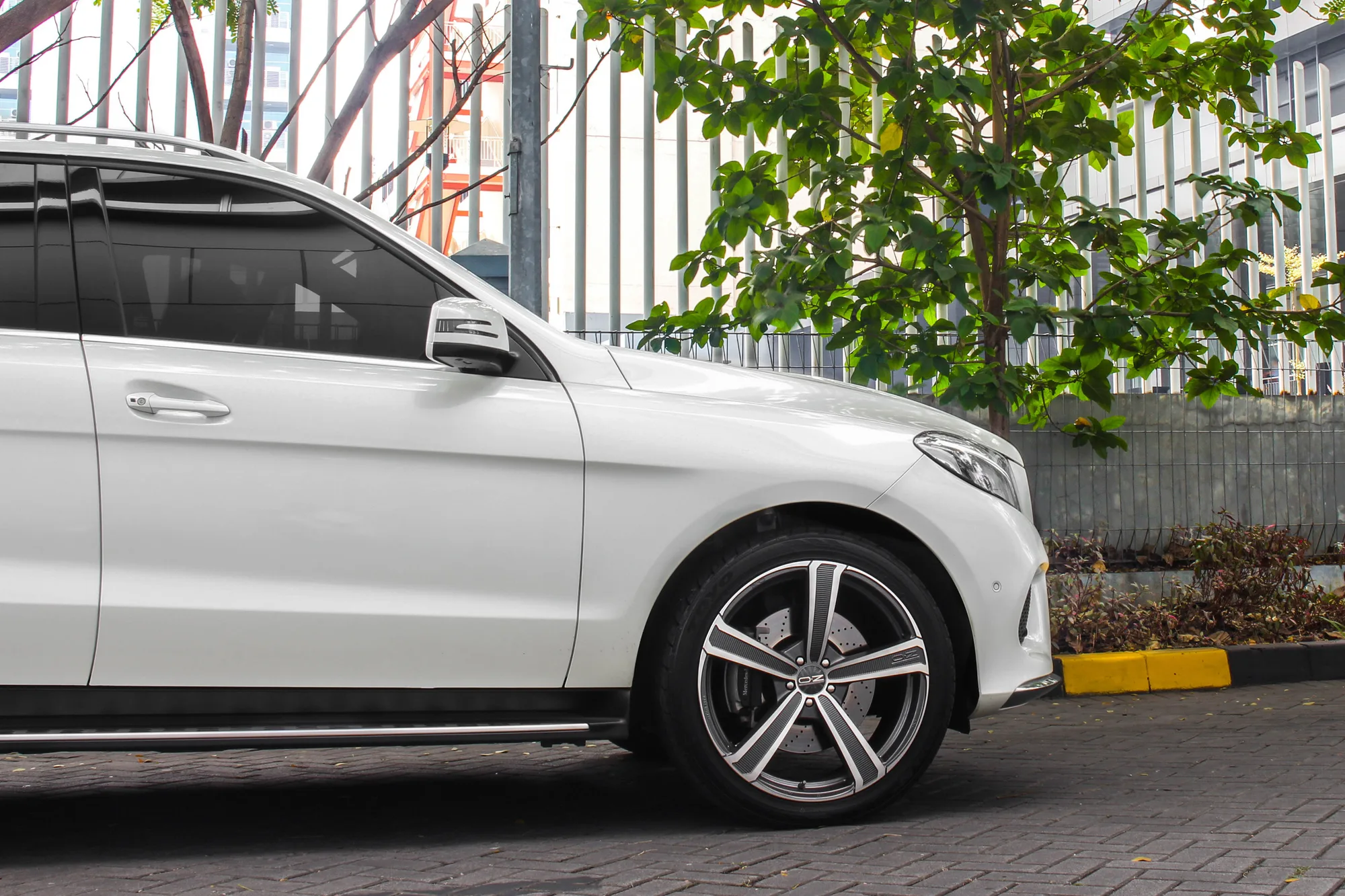 OZ Racing Montecarlo HLT on Mercedes-Benz GLE W166, photo 9