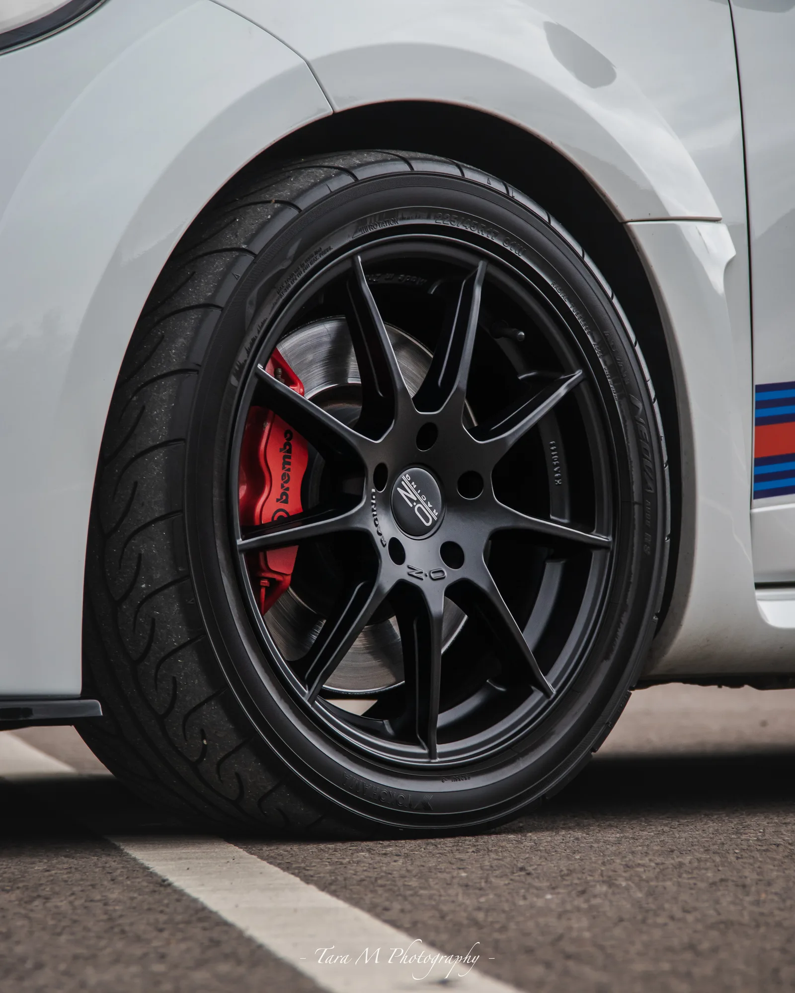 OZ Racing Omnia on Renault Megane III, photo 2