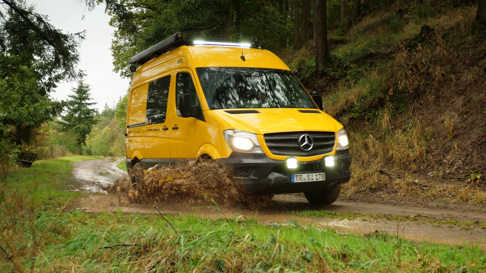 OZ Racing Rally Adventure on Mercedes-Benz Sprinter NCV3 (W906), photo 7